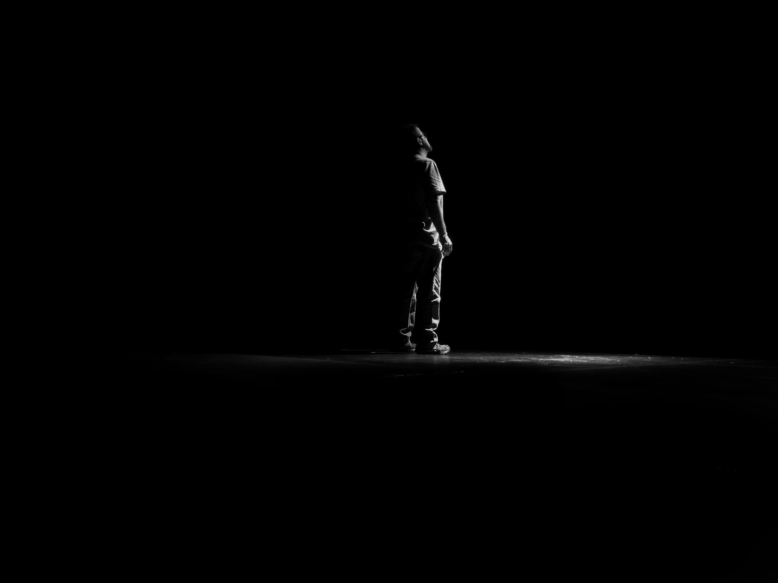 ¿Hay alguien? – Fotografía creativa móvil en Barakaldo | Ibarakaldo