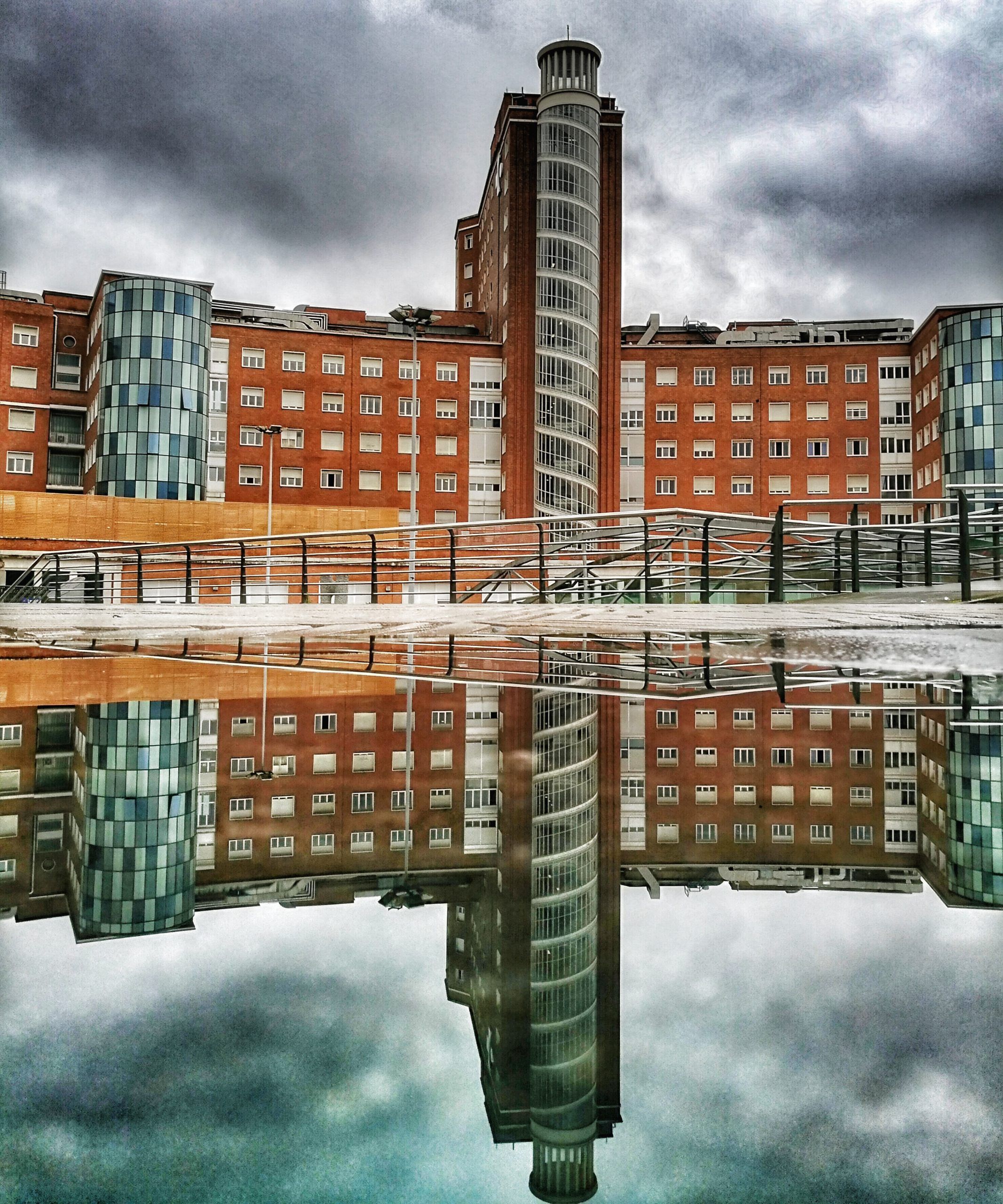 BARAKALDO Hospital Universitario de Cruces 3 – Fotografía creativa móvil en Barakaldo | Ibarakaldo