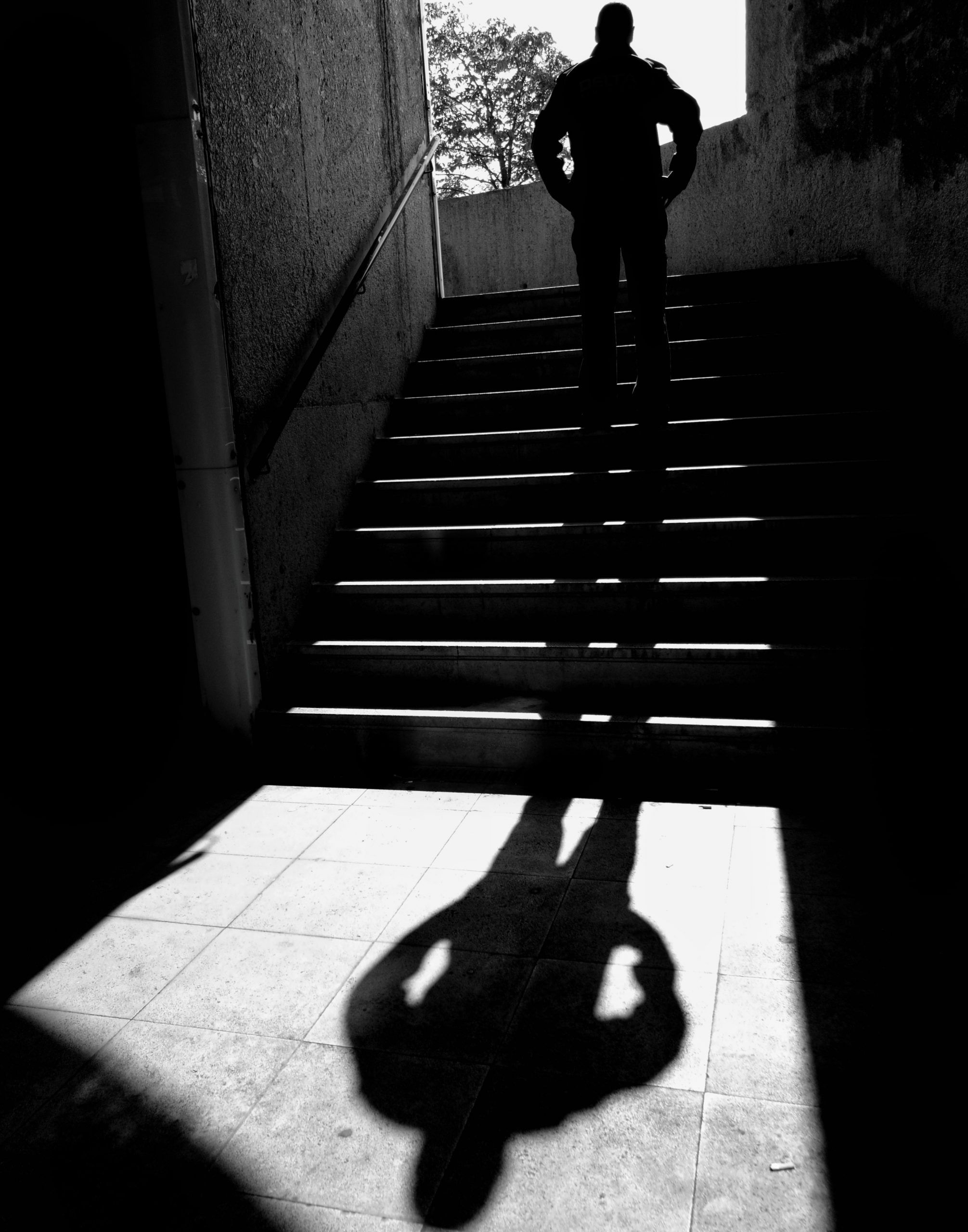 The Shadow Man  – Fotografía creativa móvil en Barakaldo | Ibarakaldo