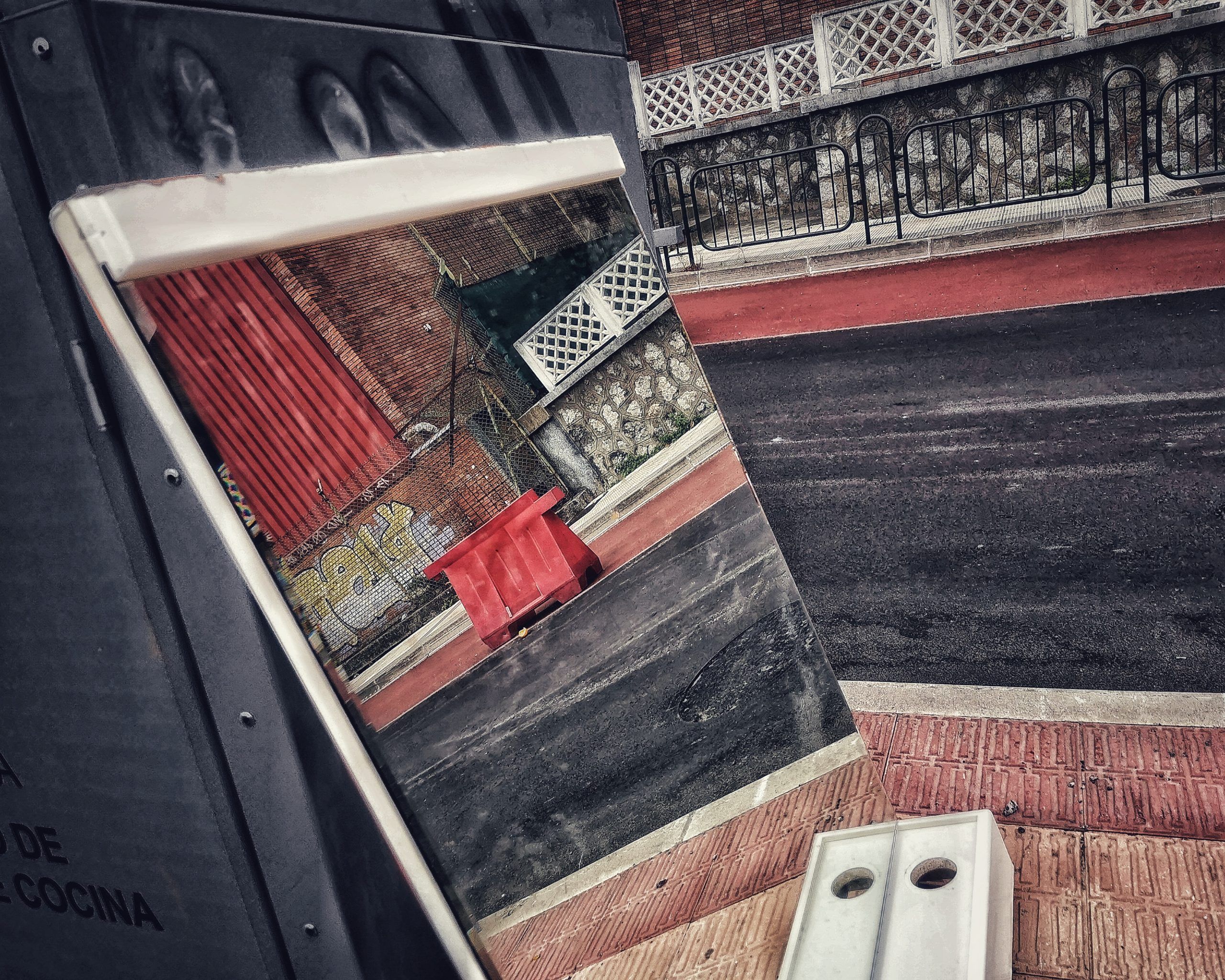 Espejo  | Momentos Splash. Fotografía Creativa Ibarakaldo