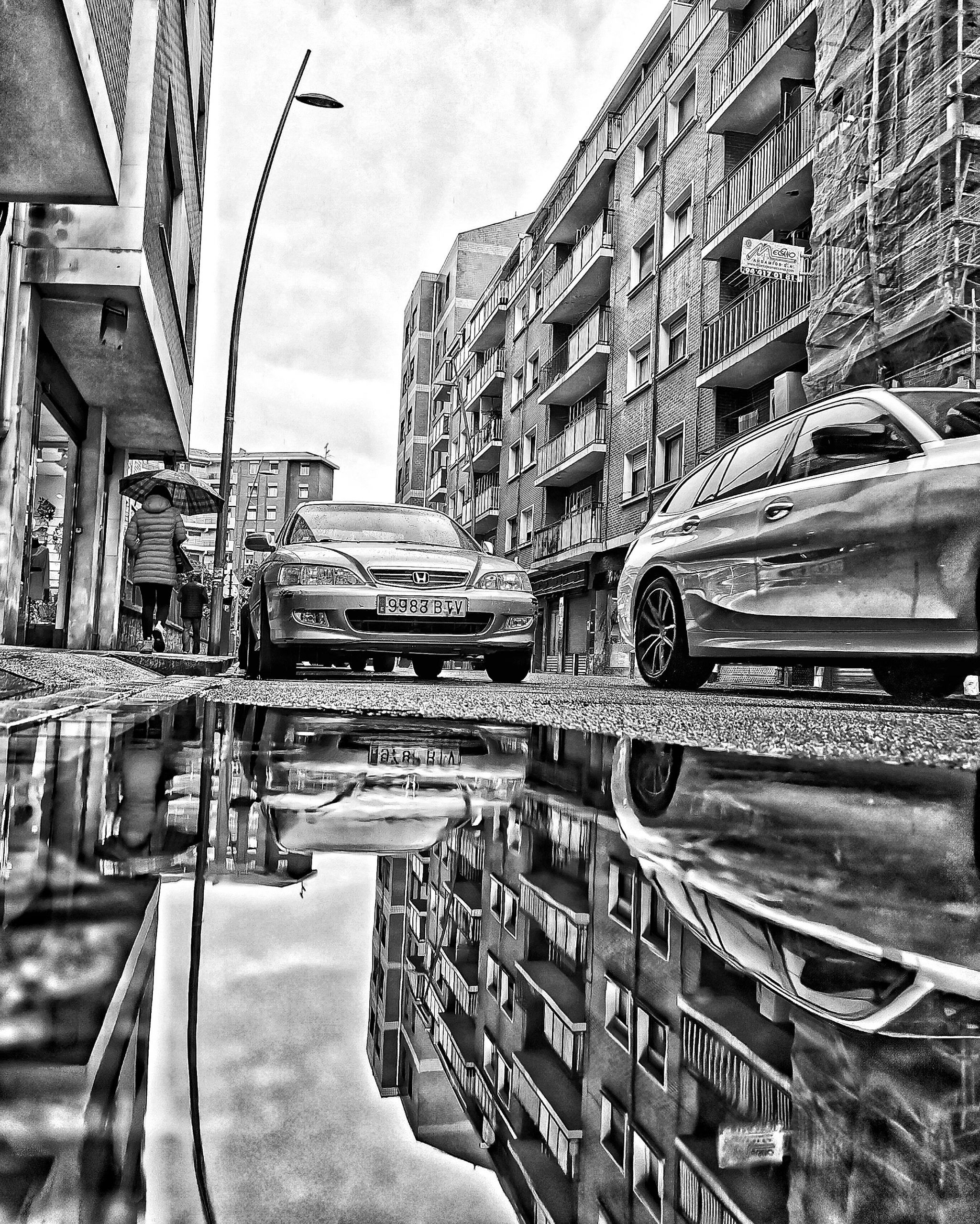 Reflejos 11 – Fotografía creativa móvil en Barakaldo | Ibarakaldo