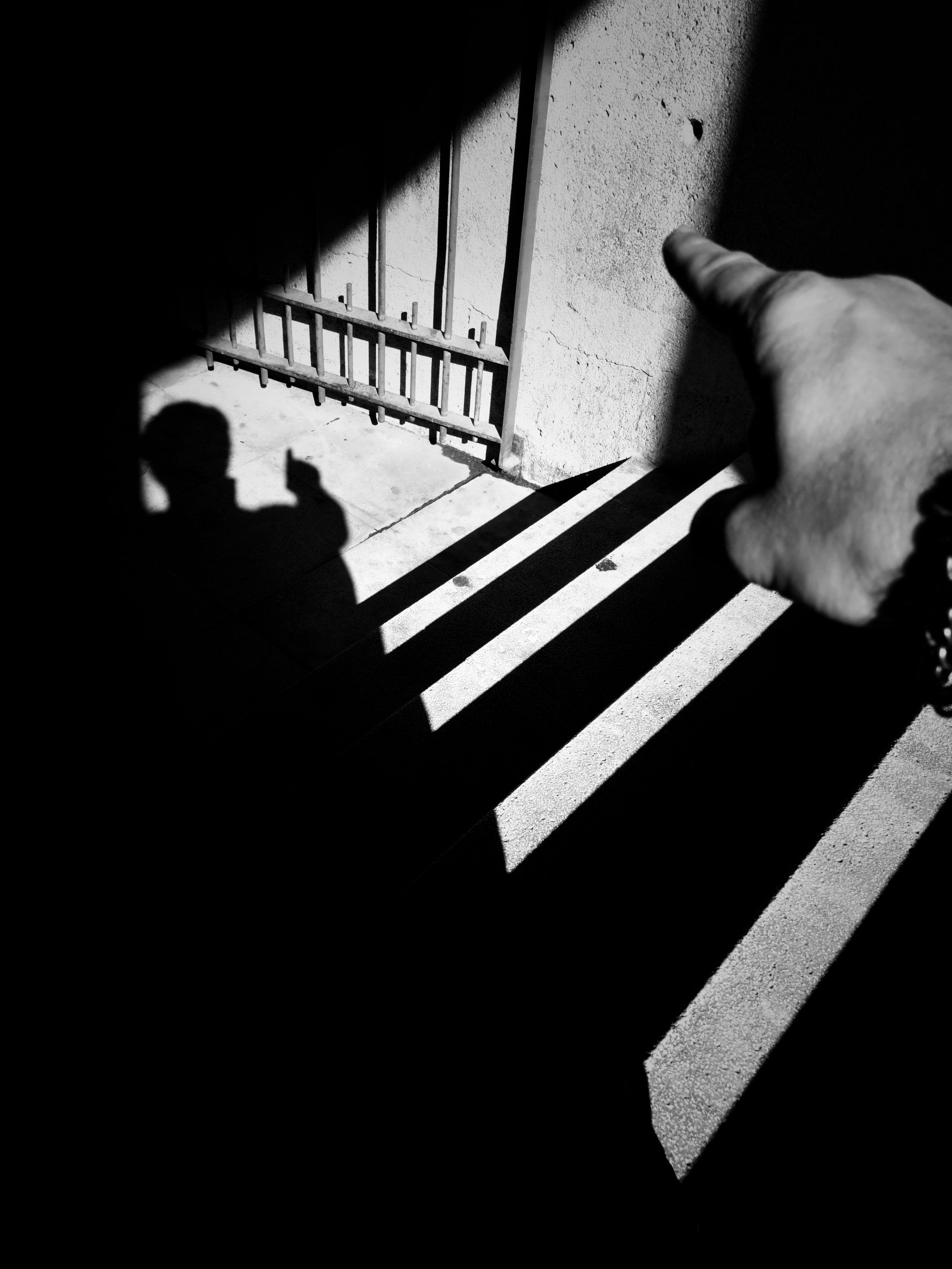 Yo te acuso … – Fotografía creativa móvil en Barakaldo | Ibarakaldo