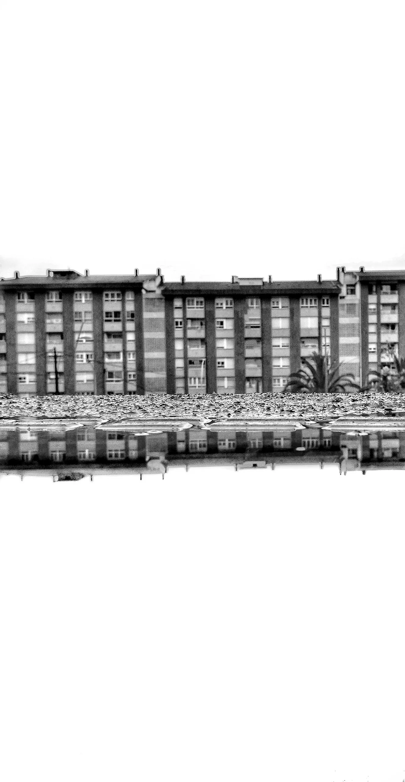 Reflejos 32 – Fotografía creativa móvil en Barakaldo | Ibarakaldo