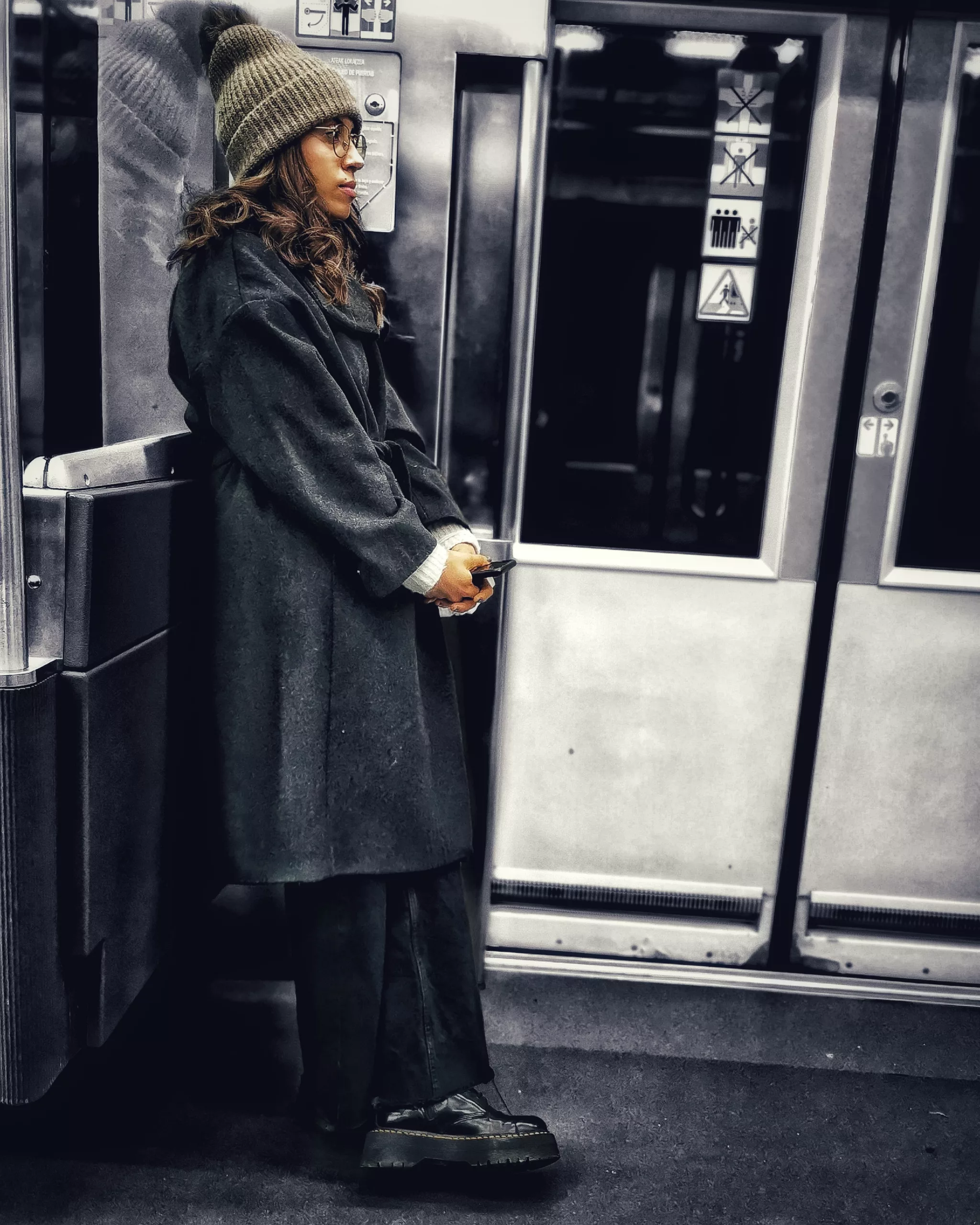 Jende – Gente 18 | Historias Urbanas en el Metro | Fotografia Creativa movil Ibarakaldo