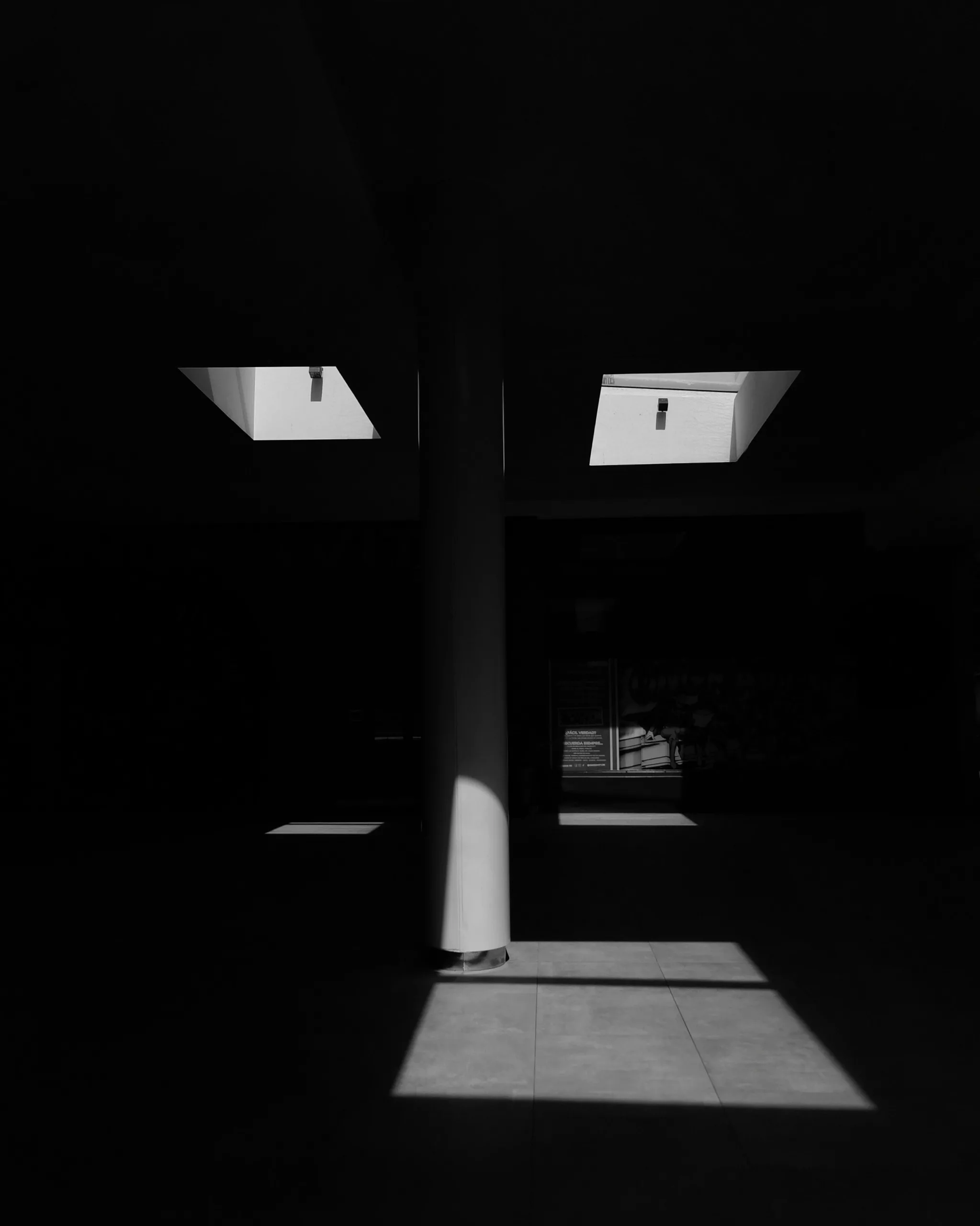 Y tu ¿que miras? – Fotografía creativa móvil en Barakaldo | Ibarakaldo