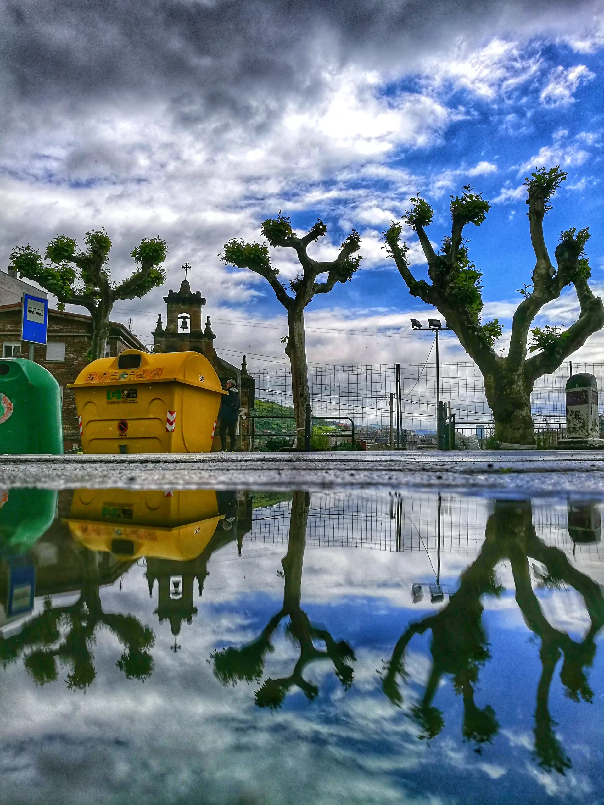 Reflejos 41  – Fotografía creativa móvil en Barakaldo | Ibarakaldo