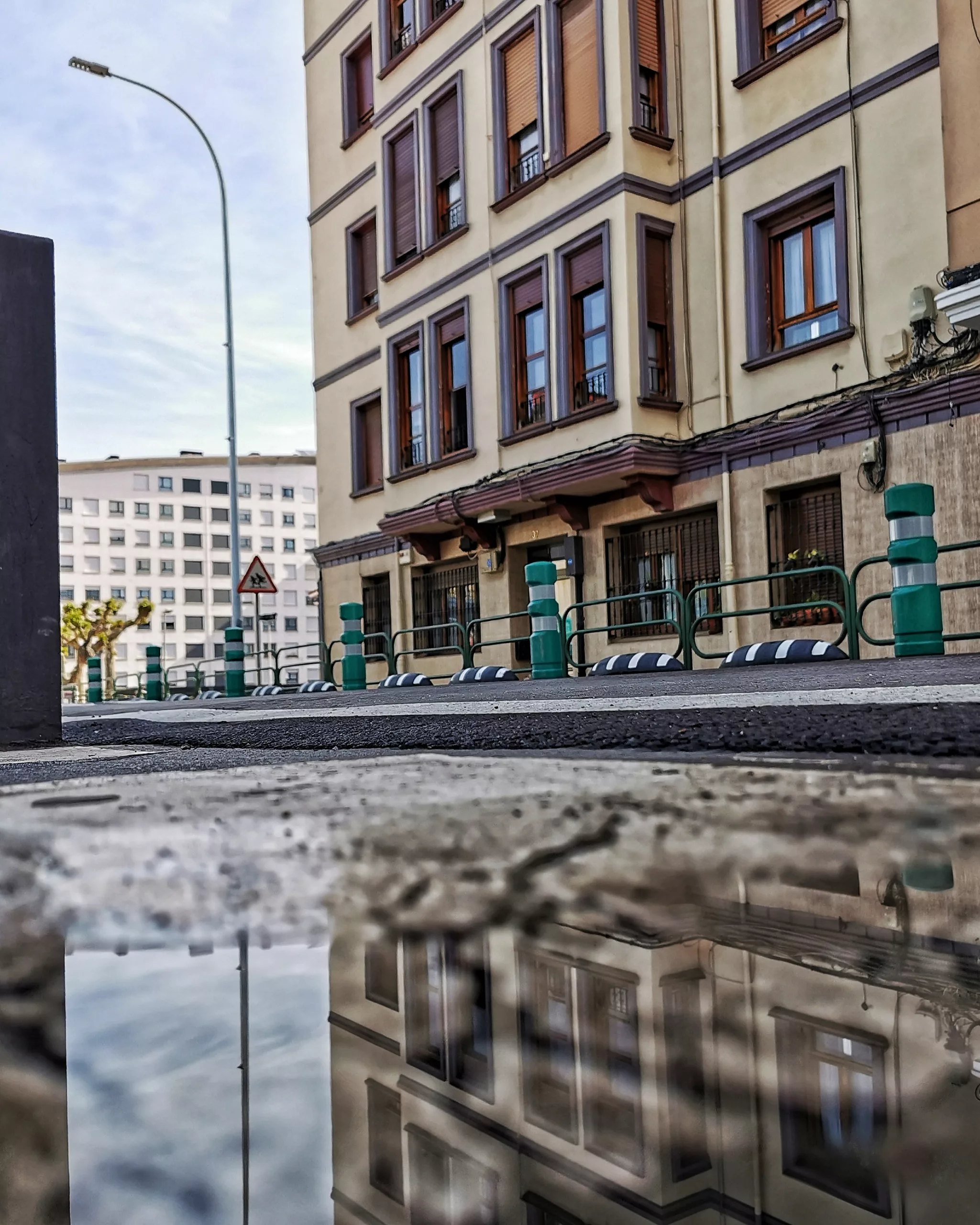 Reflejos 43 – Fotografía creativa móvil en Barakaldo | Ibarakaldo
