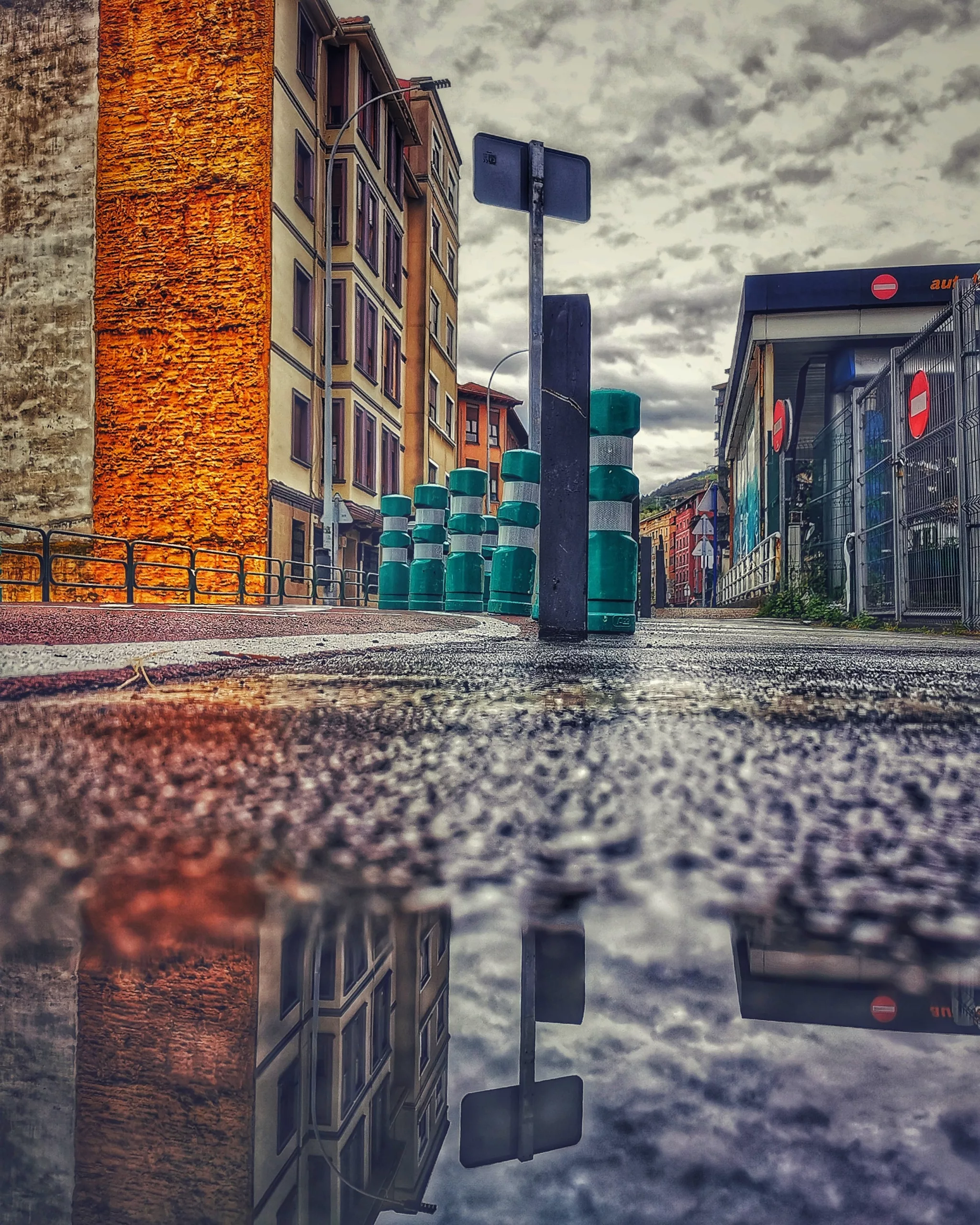 Reflejos 51 – Fotografía creativa móvil en Barakaldo | Ibarakaldo