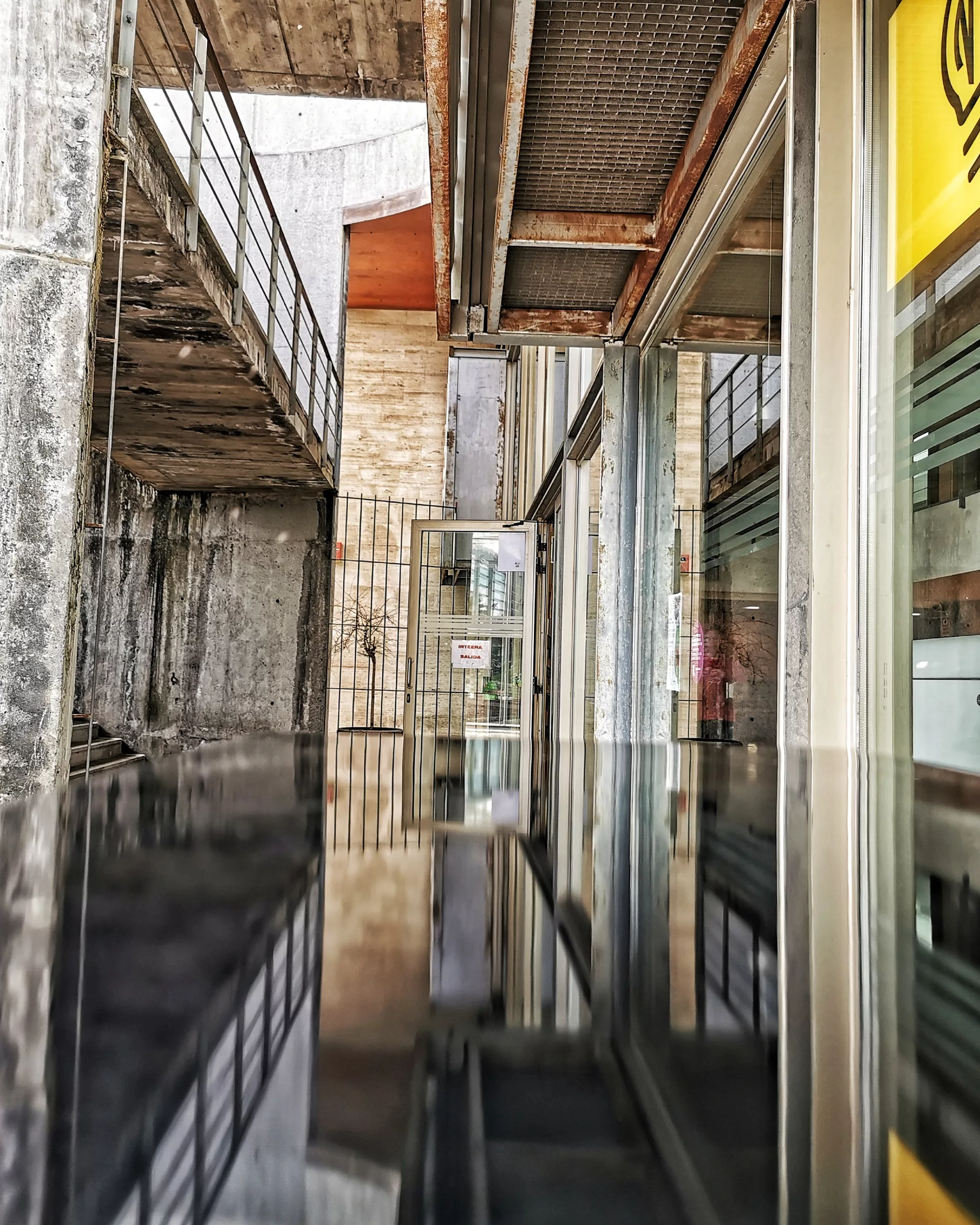 Just an … Ilusión 3 – Fotografía creativa móvil en Barakaldo | Ibarakaldo