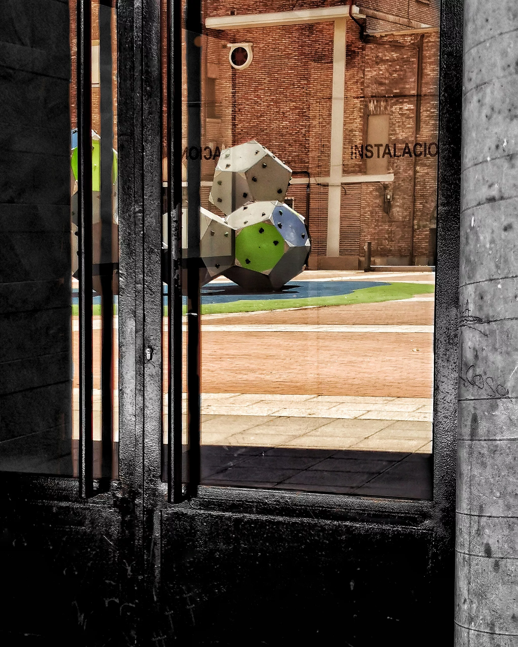 El portal – Fotografía creativa móvil en Barakaldo | Ibarakaldo