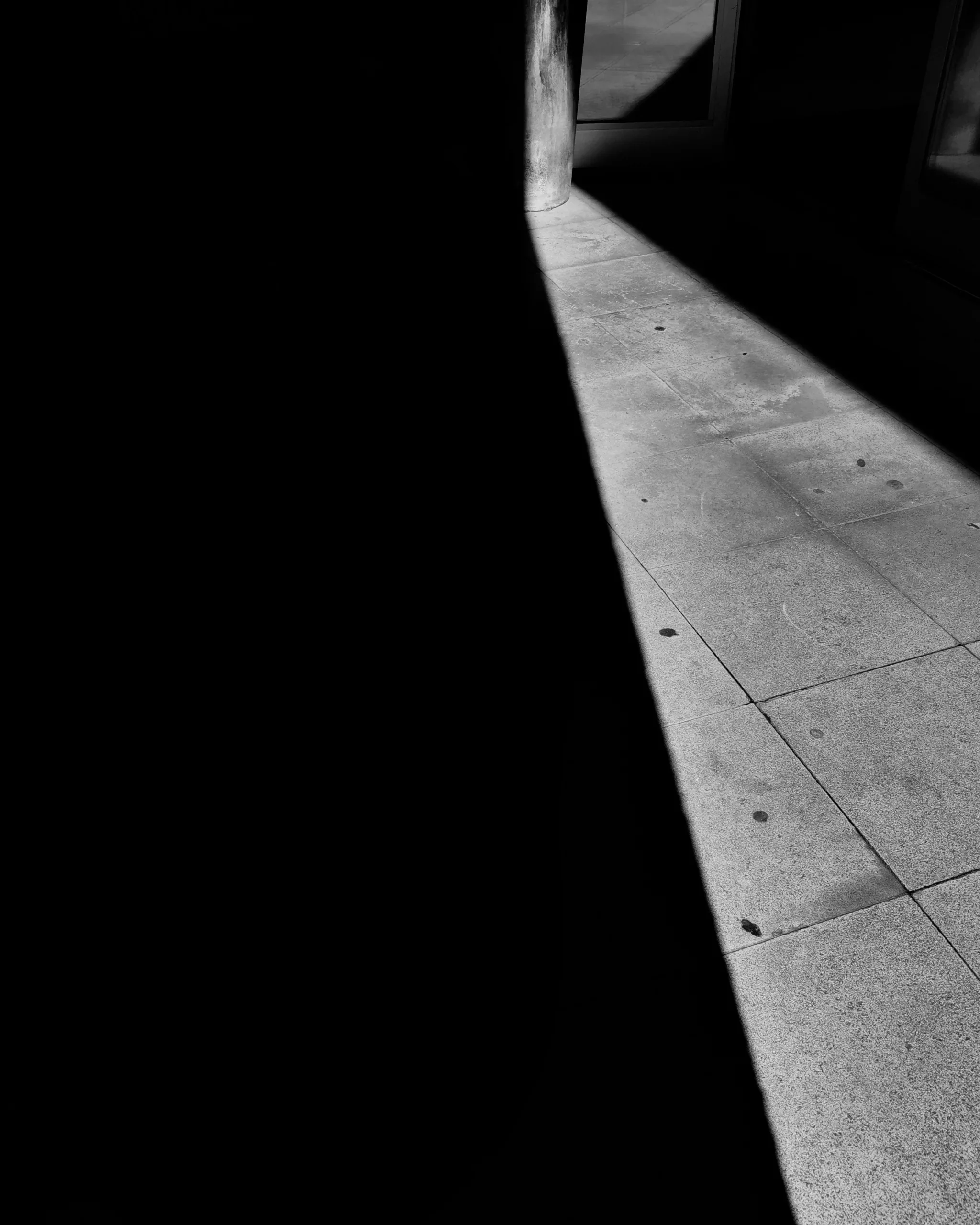 Se abre una puerta… – Fotografía creativa móvil en Barakaldo | Ibarakaldo