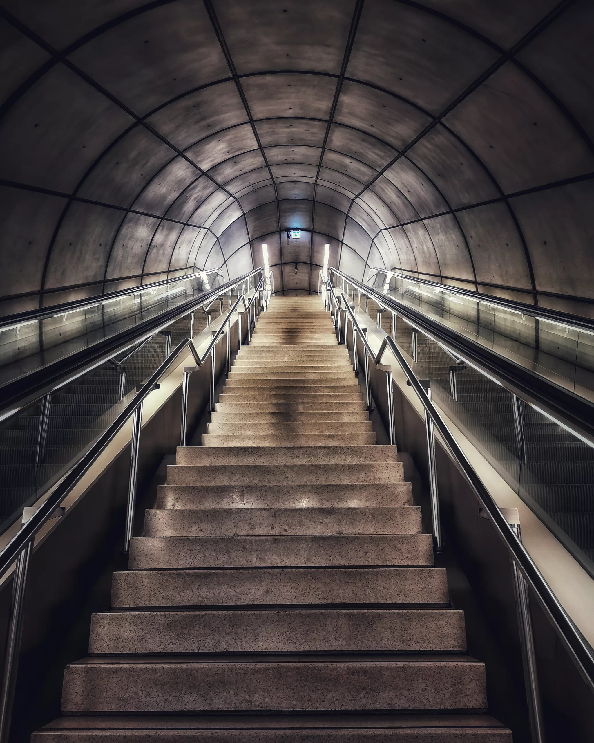 Metro Barakaldo 5 | Fotografía creativa móvil en Barakaldo | IbarakaldoMetro Barakaldo 5