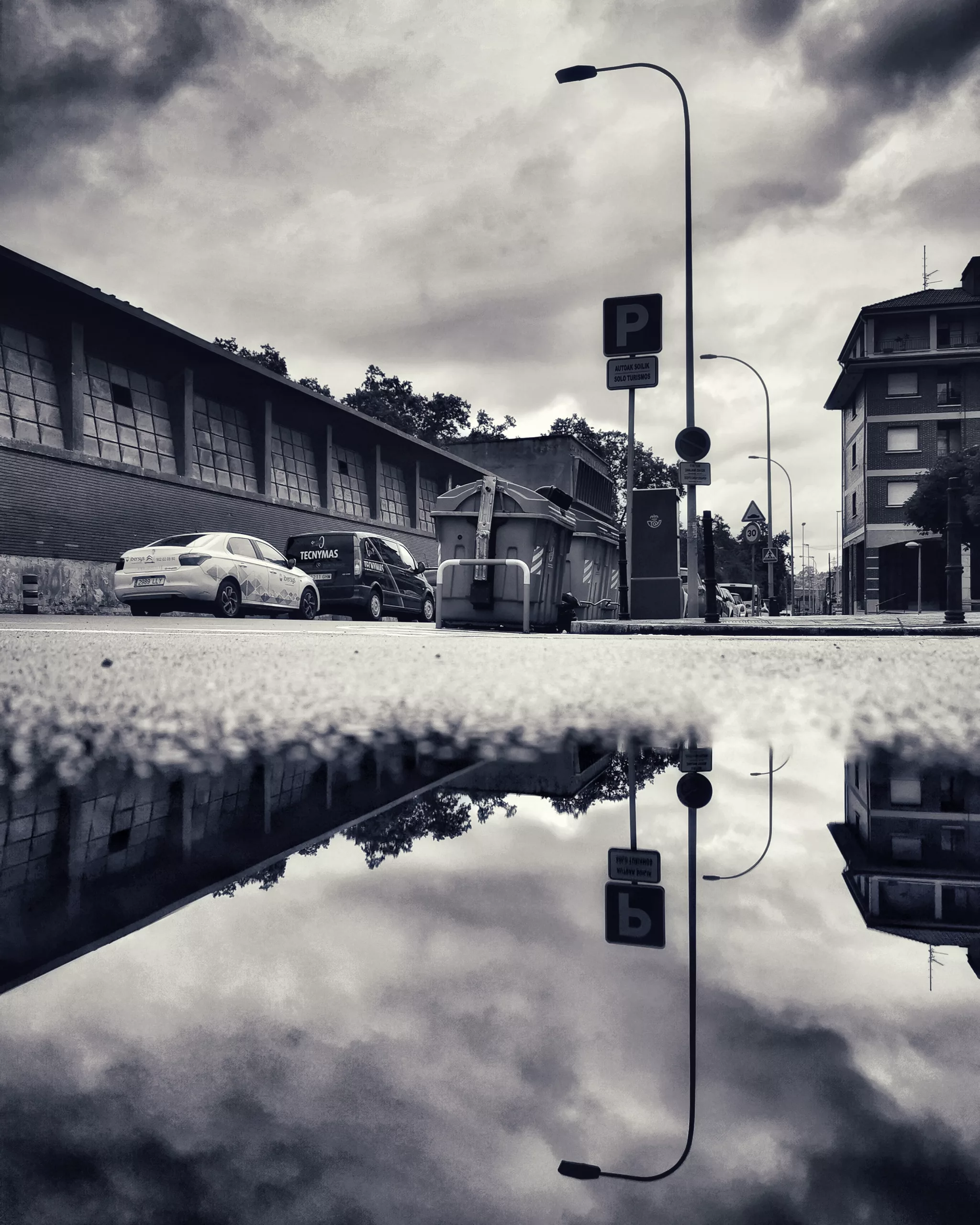 Reflejos 71 – Fotografía creativa móvil en Barakaldo | Ibarakaldo