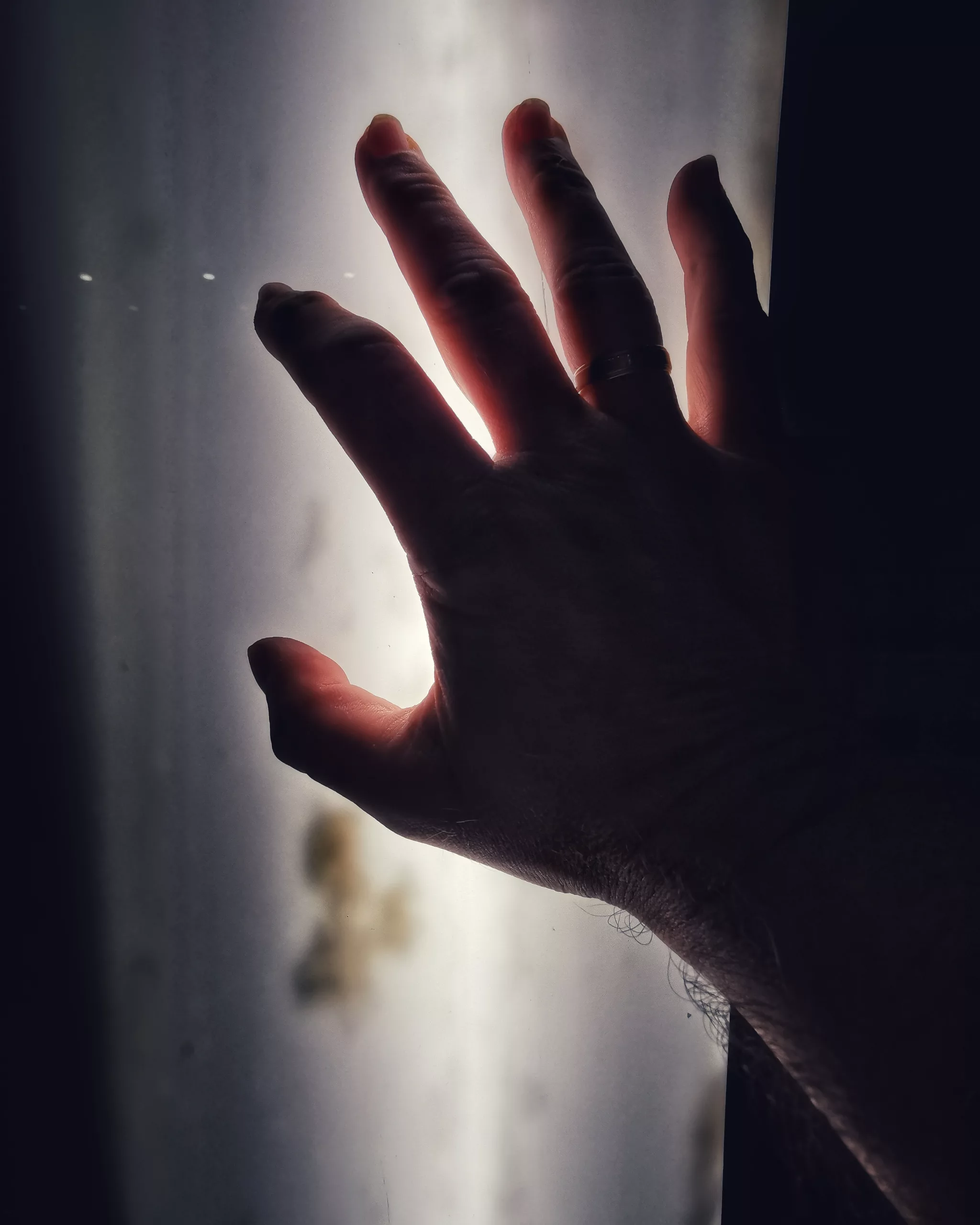 The Hand 2 – Fotografía creativa móvil en Barakaldo | Ibarakaldo