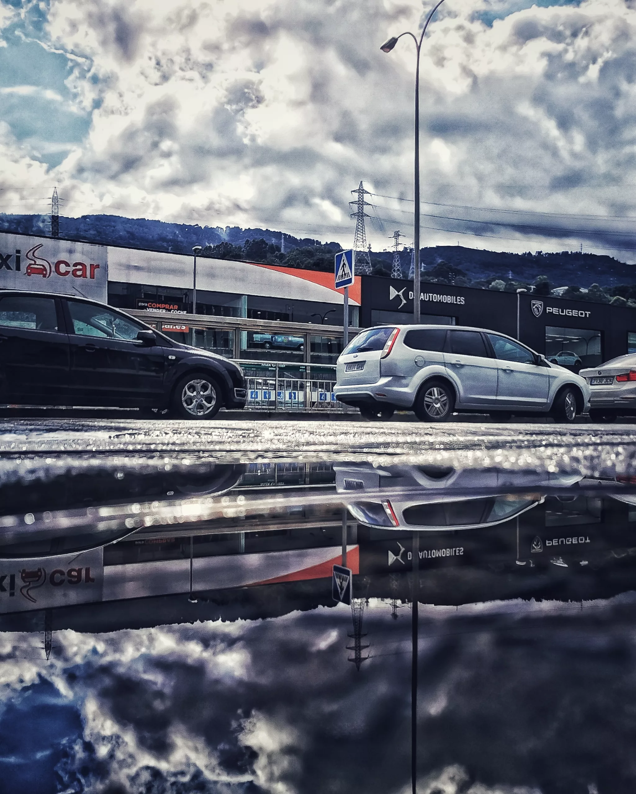 Reflejos 94 – Fotografía creativa móvil en Barakaldo | Ibarakaldo