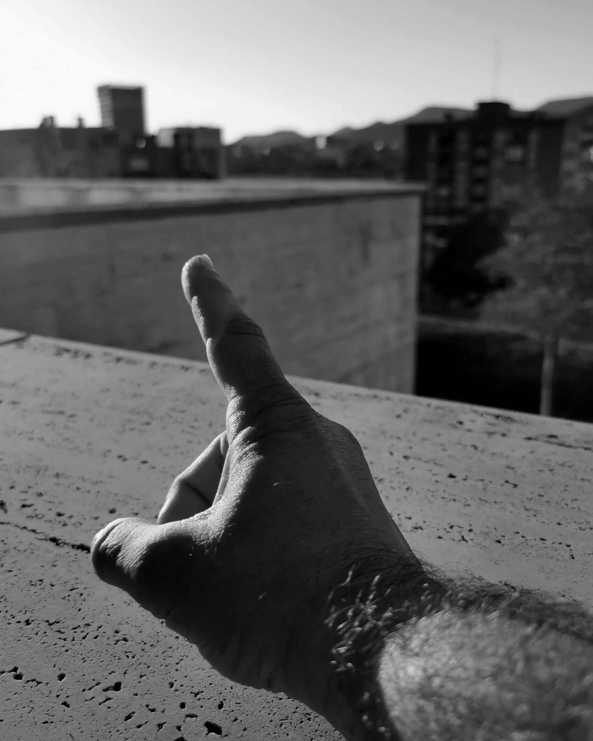 Yo te acuso… 2 – Fotografía creativa móvil en Barakaldo | Ibarakaldo