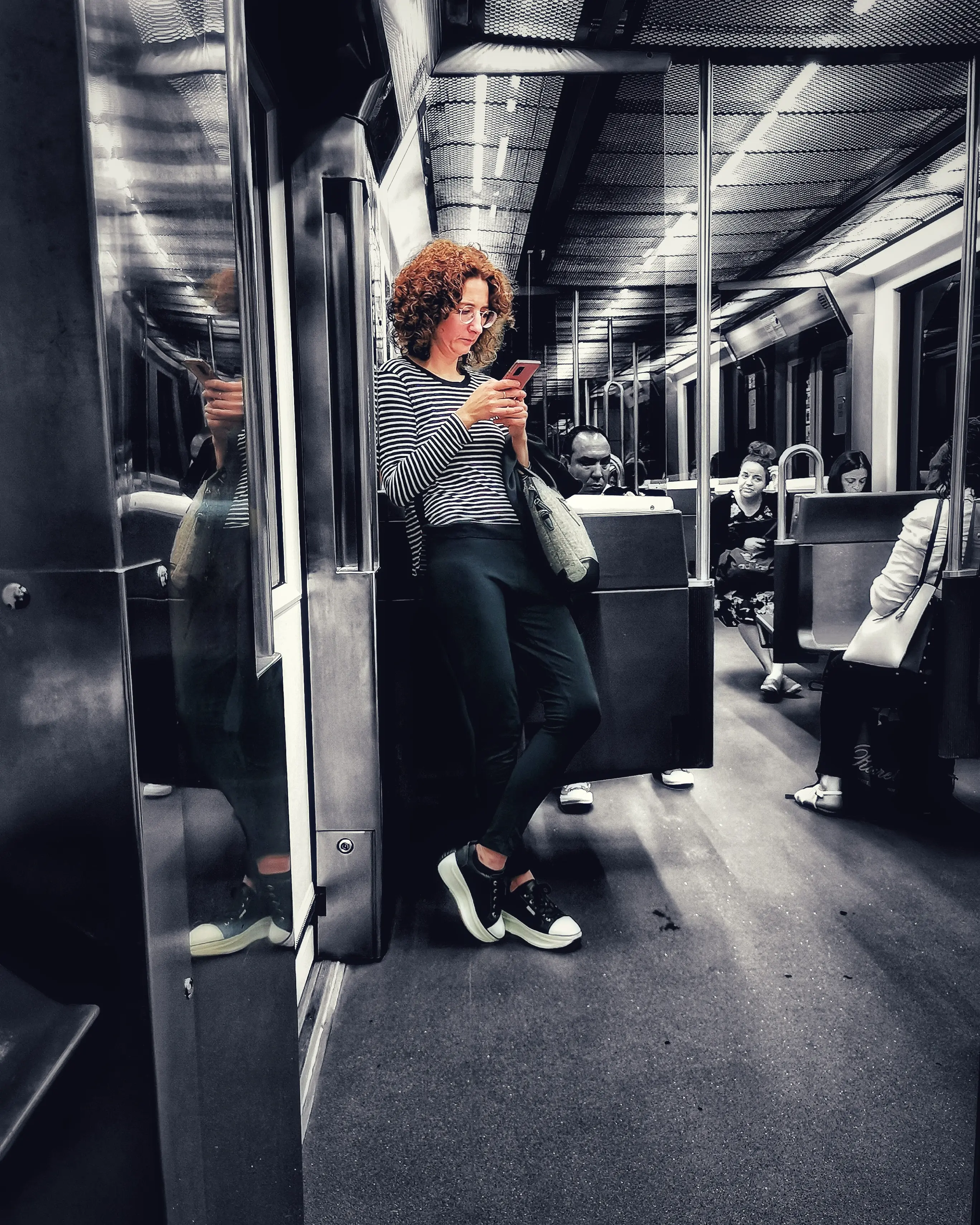 Jende – Gente 62  | Historias Urbanas en el Metro | Fotografia Creativa movil Ibarakaldo