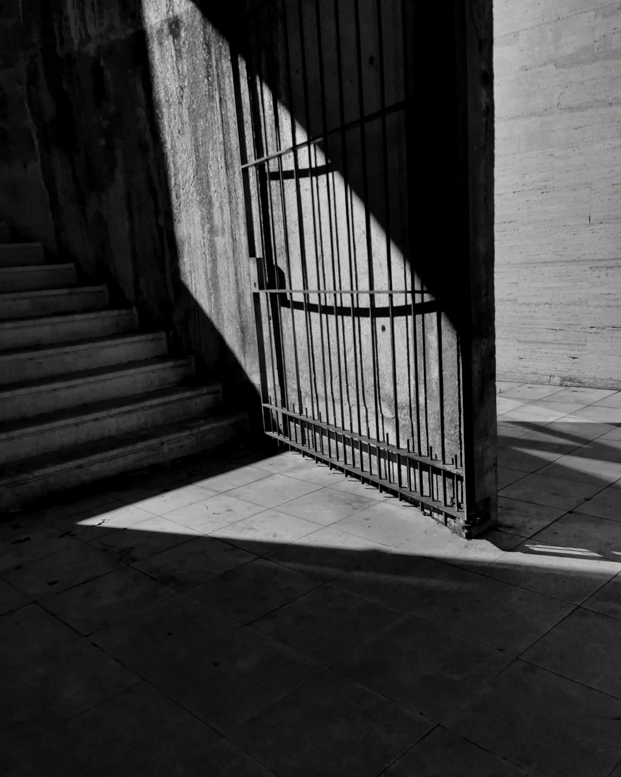 Geometría de la luz 3 – Fotografía creativa móvil en Barakaldo | Ibarakaldo