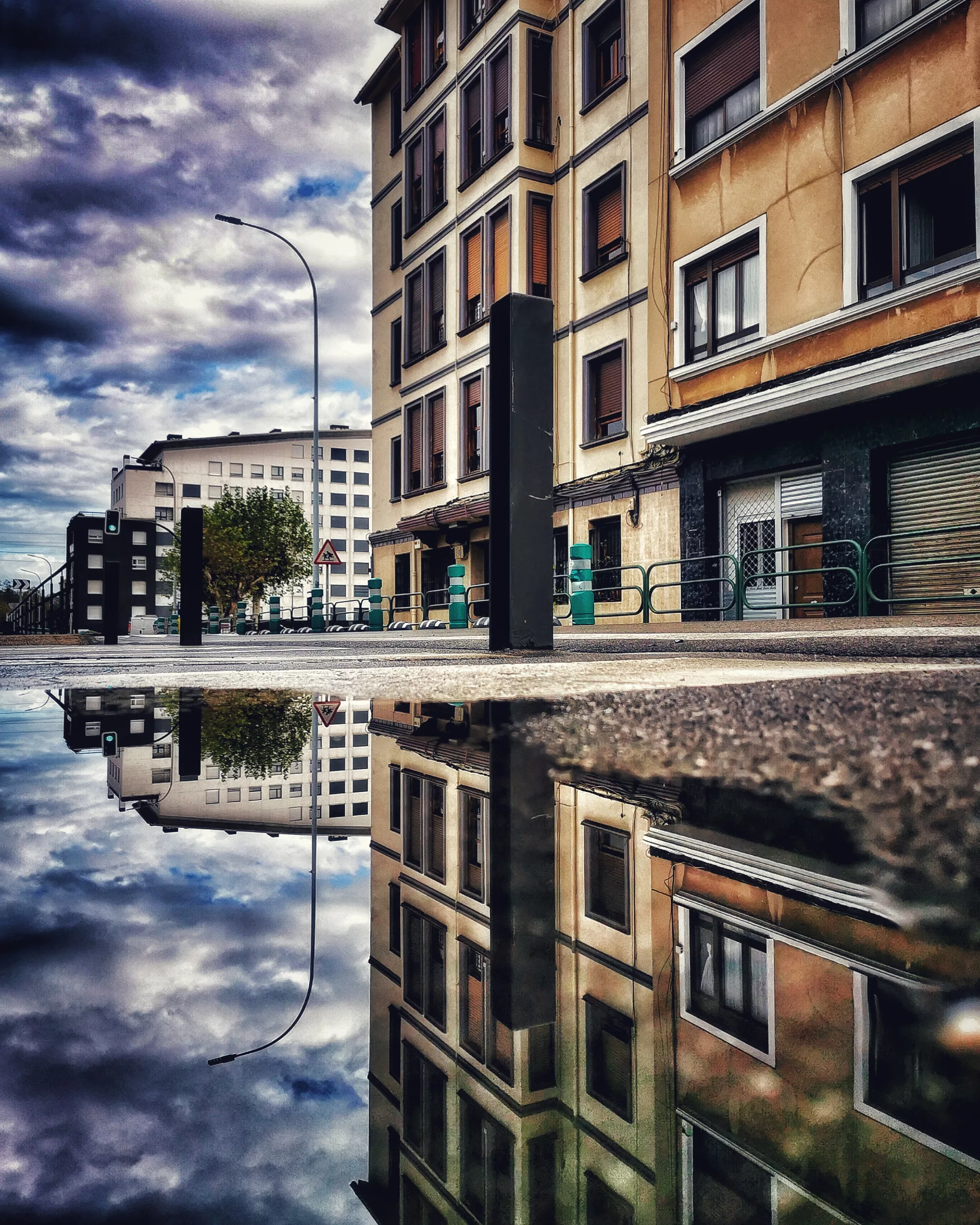 Reflejos 96 – Fotografía creativa móvil en Barakaldo | Ibarakaldo