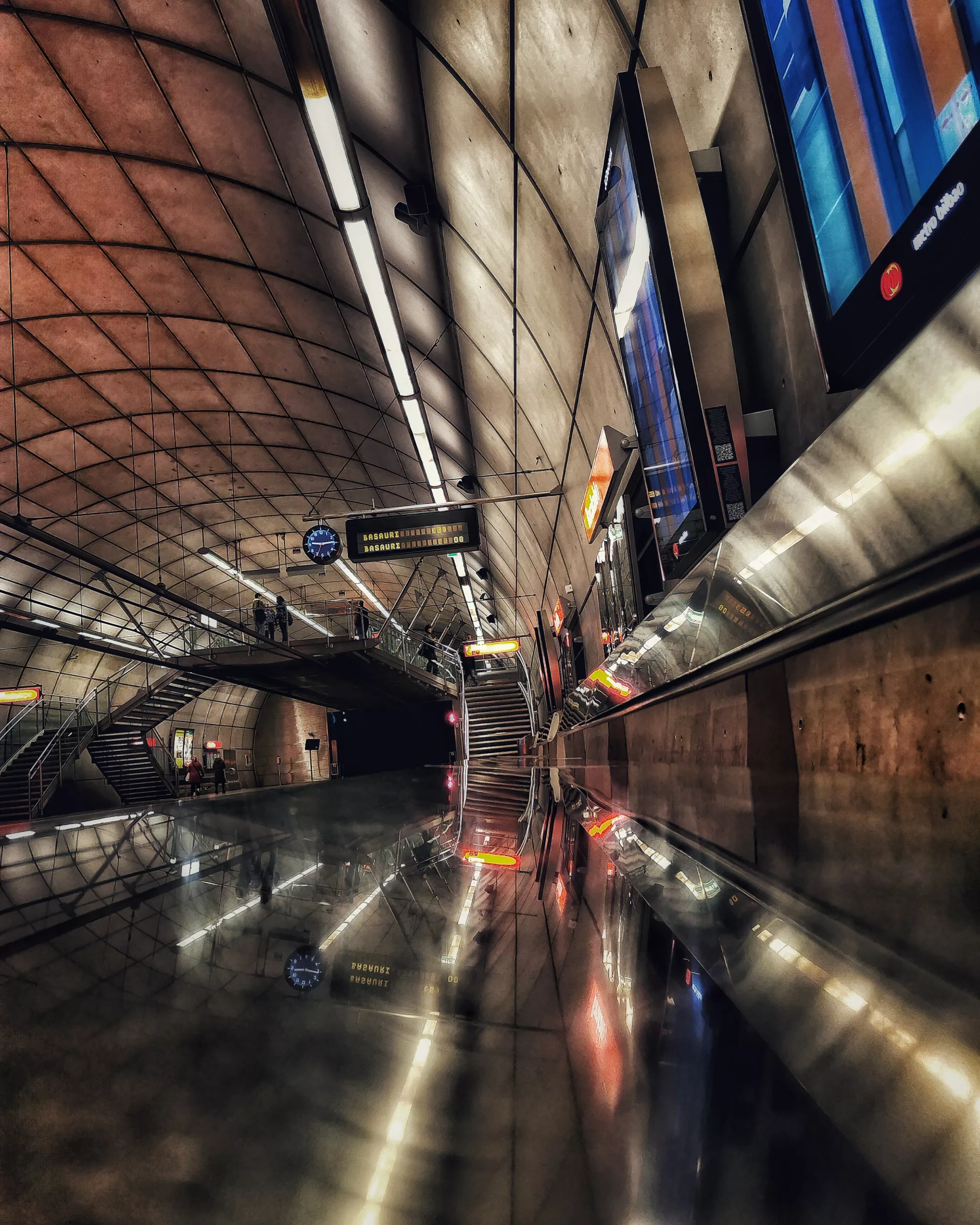 Metro Barakaldo 10 | Fotografía creativa móvil en Barakaldo | Ibarakaldo