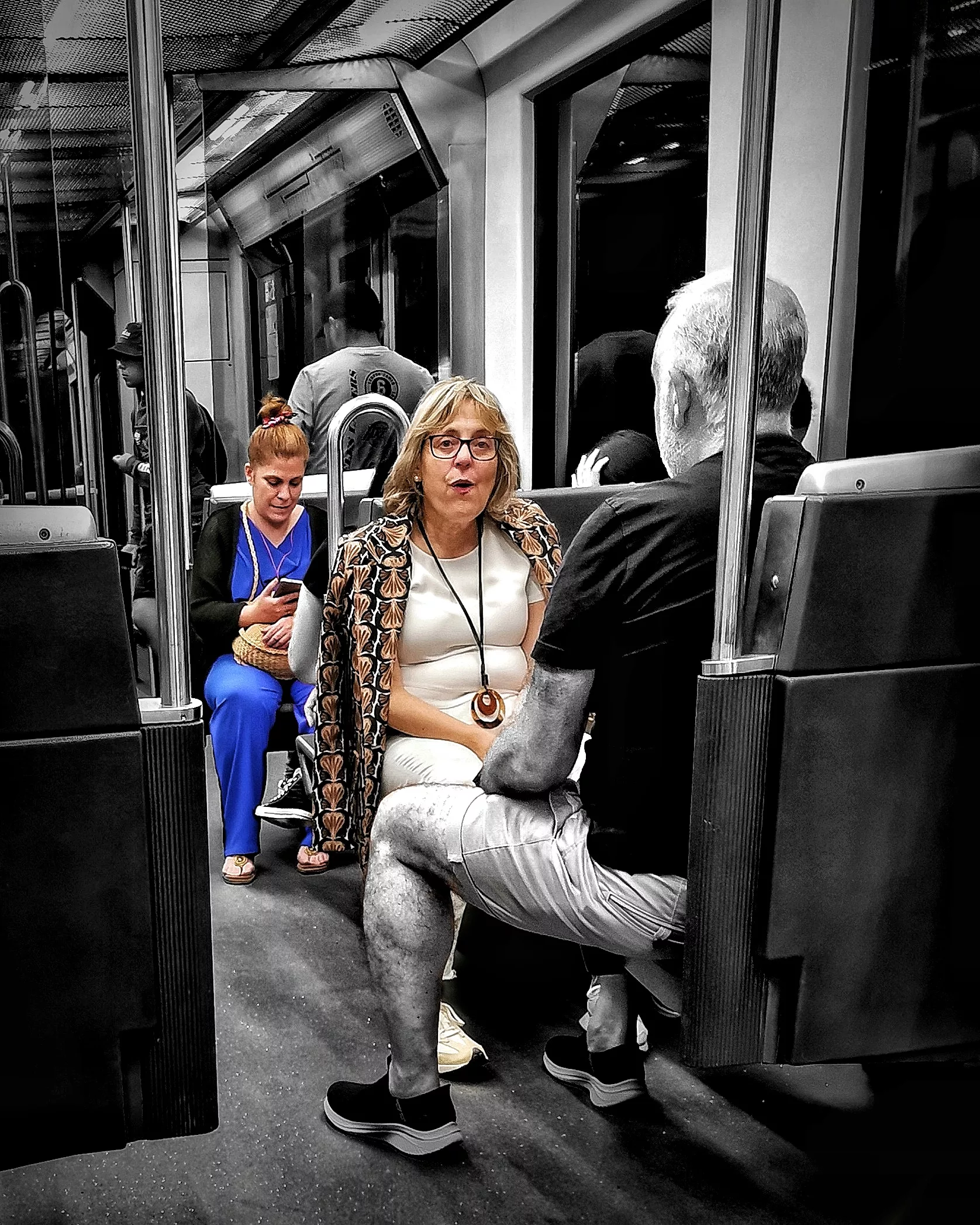 Jende – Gente 67 |  Historias Urbanas en el Metro | Fotografia Creativa movil Ibarakaldo