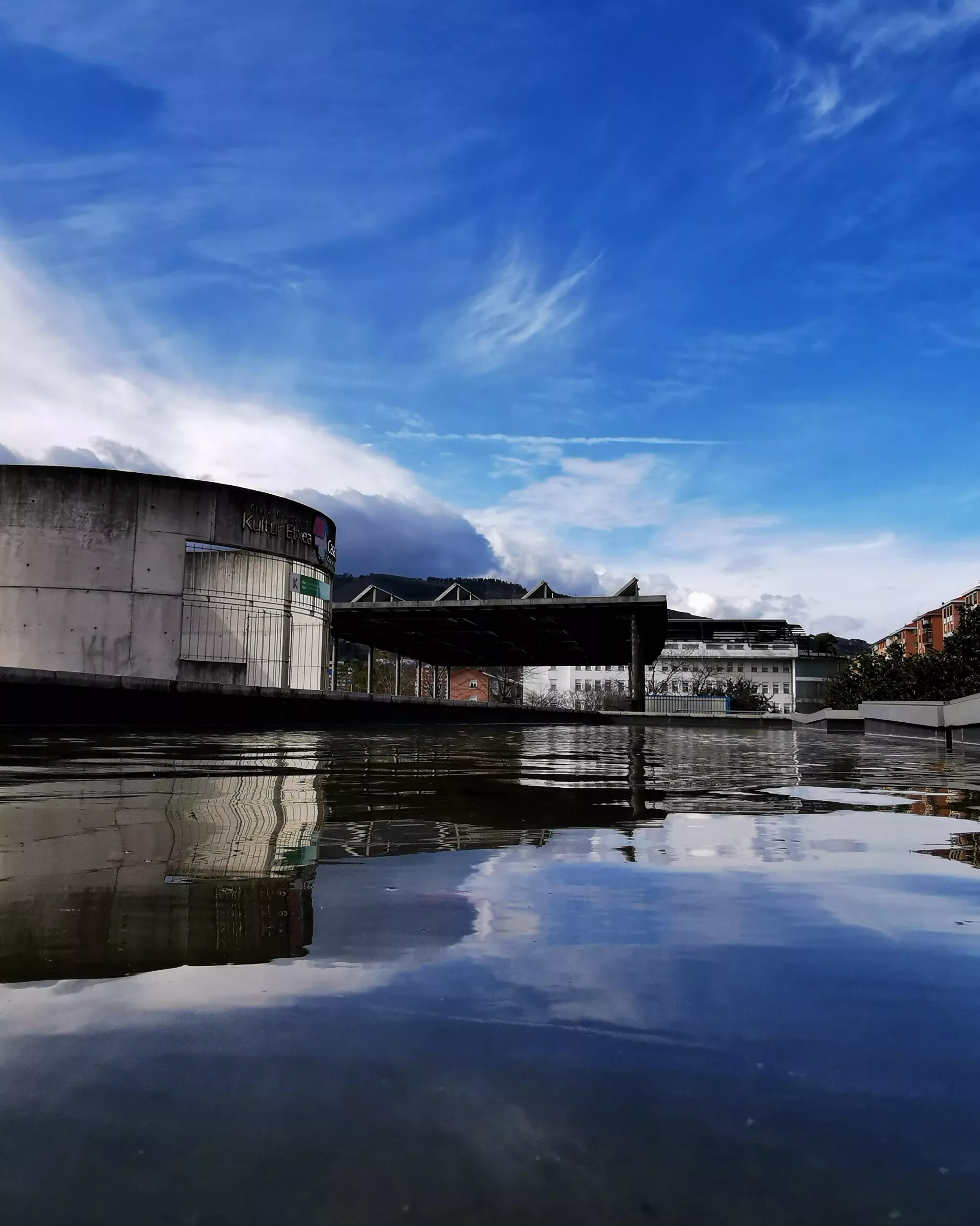 La vida es demasiado corta para aburrirse – Fotografía creativa móvil en Barakaldo | Ibarakaldo
