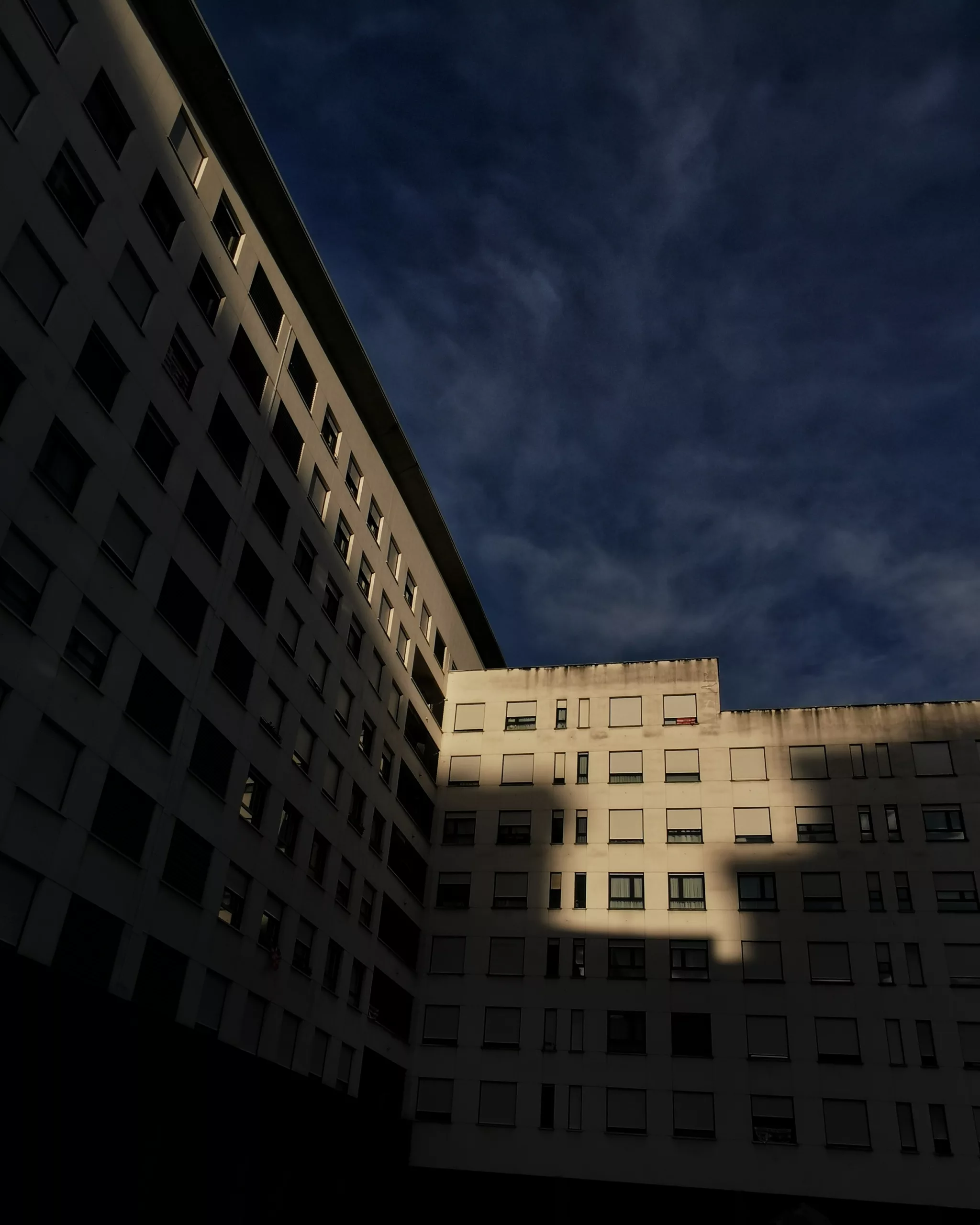 Geometria de la luz 29 – Fotografía creativa móvil en Barakaldo | Ibarakaldo