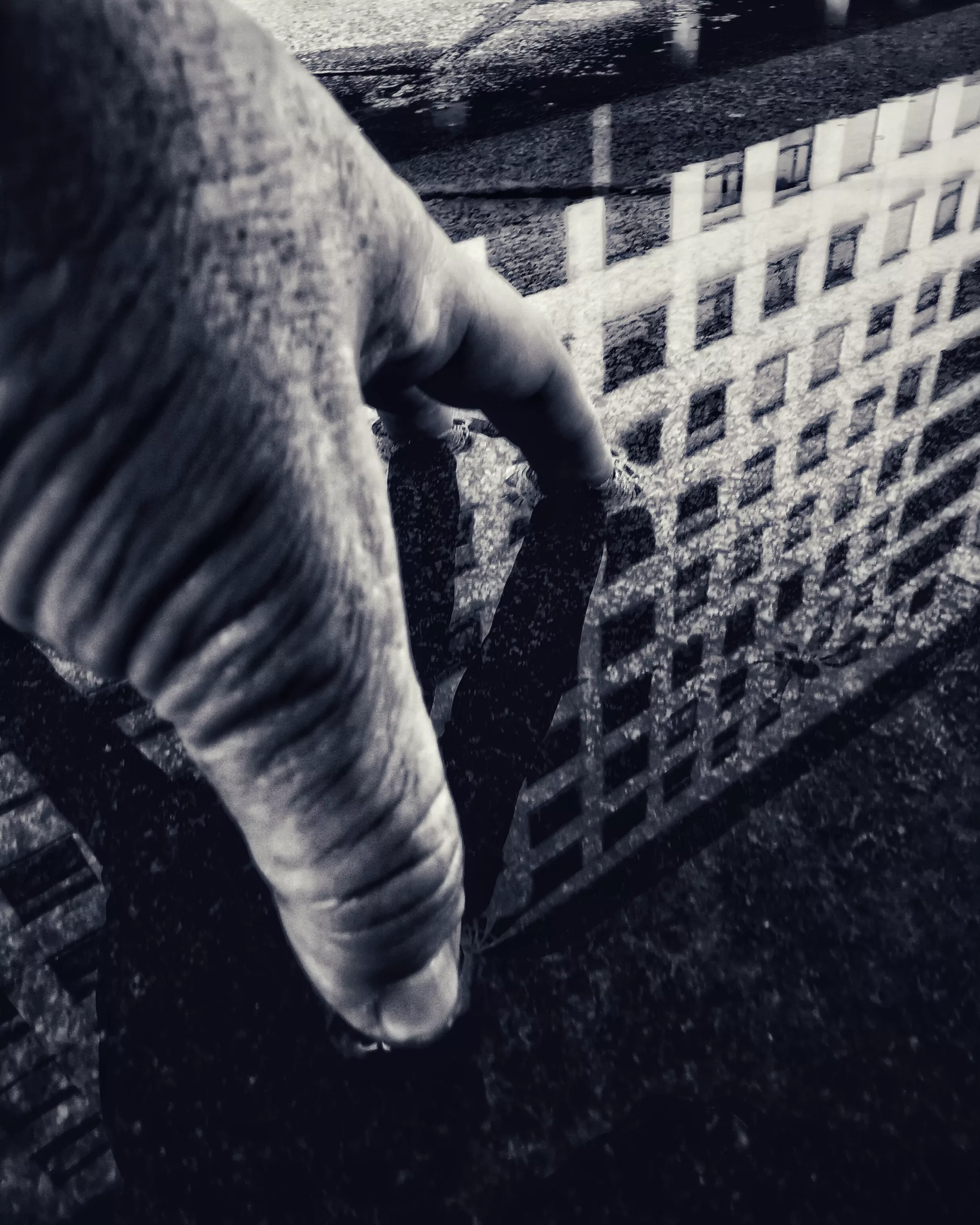 The Hand 15 – Fotografía creativa móvil en Bilbao | Ibarakaldo