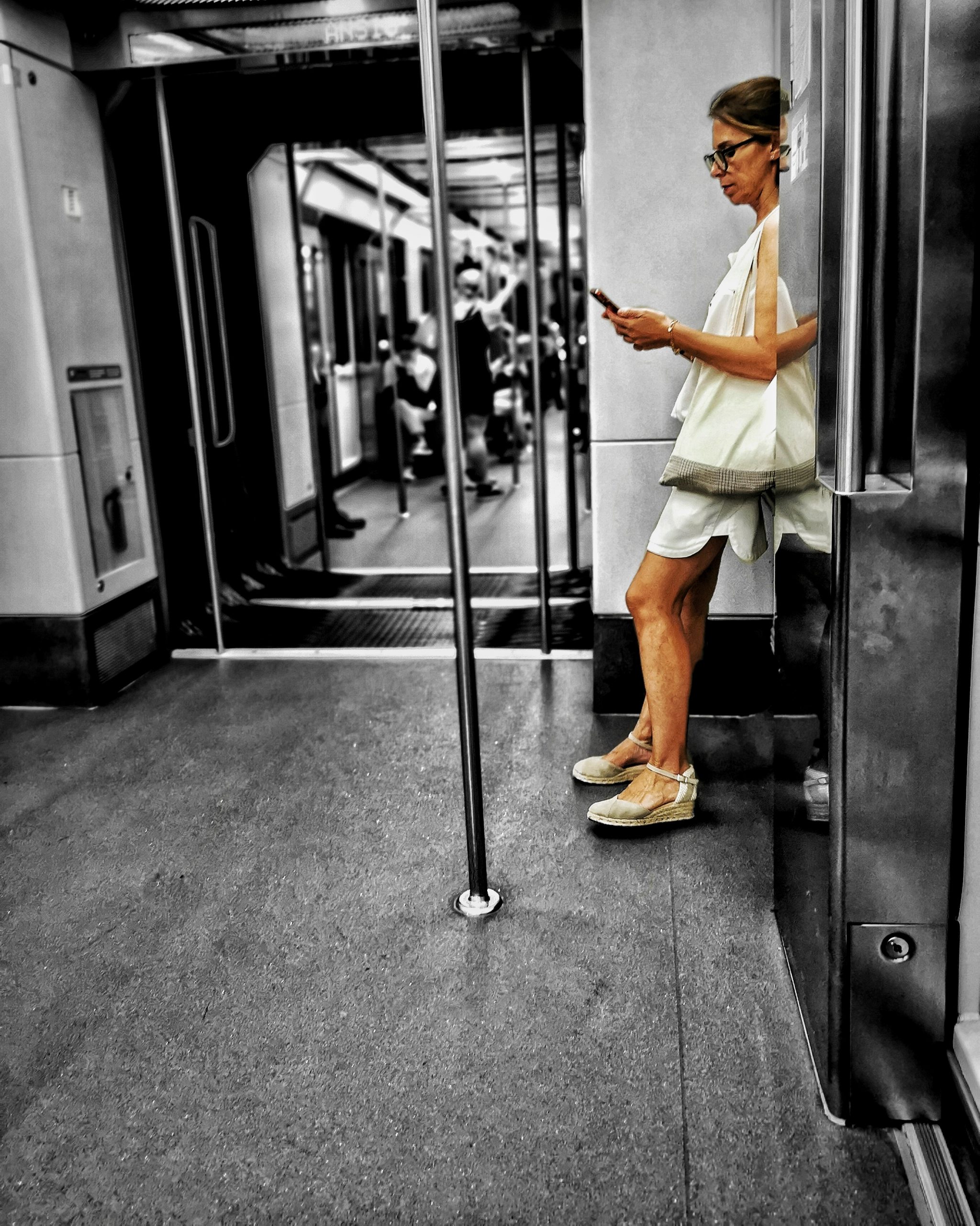 Jende – Gente 88    |  Historias Urbanas en el Metro | Fotografia Creativa movil Ibarakaldo