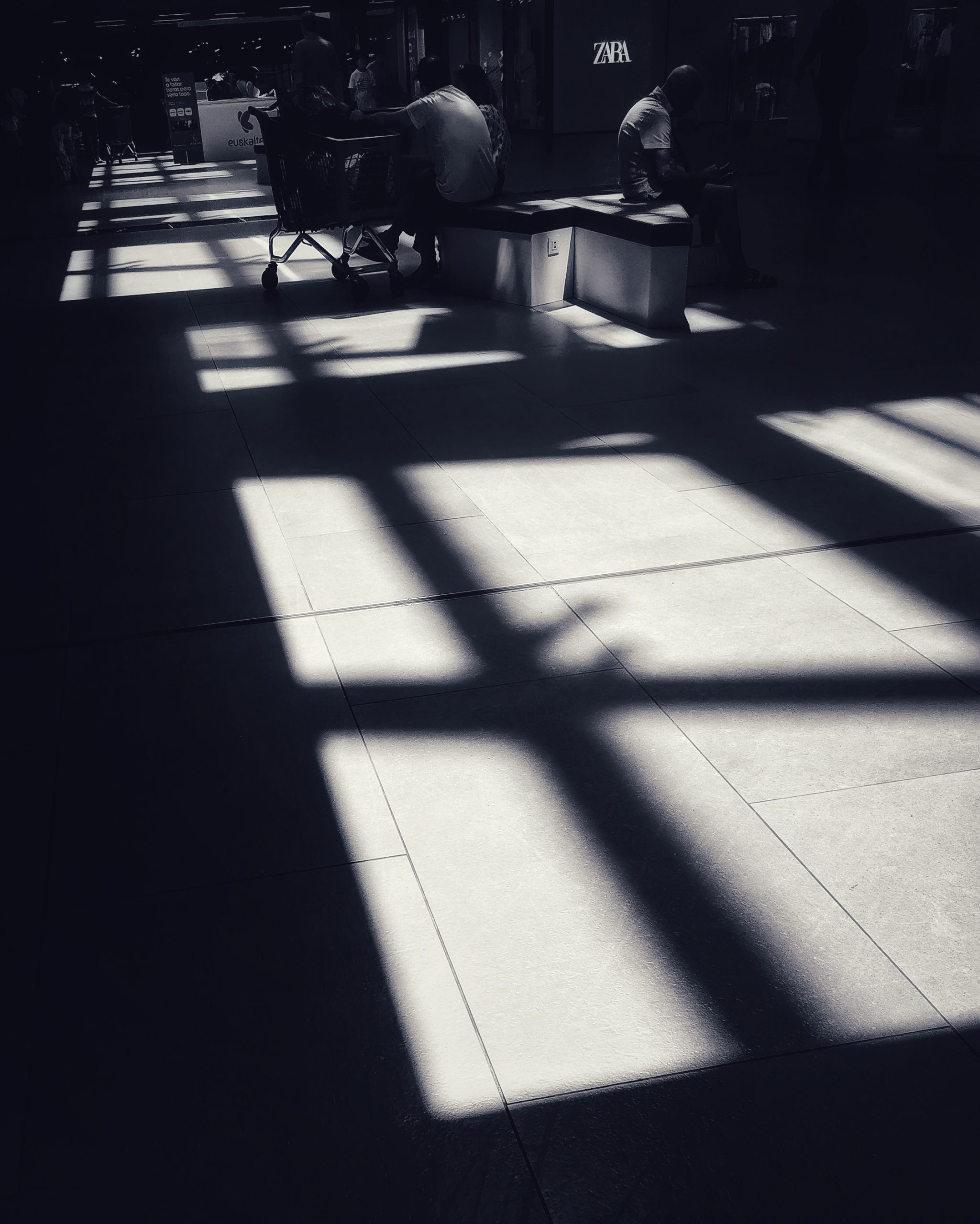 Creatividad 117 Max Center – Fotografía creativa móvil en Barakaldo | Ibarakaldo