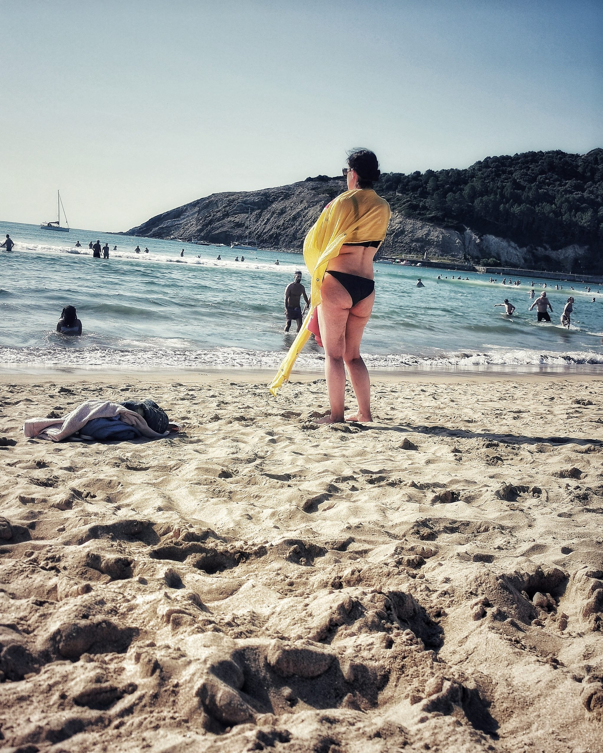 GORLIZ La vigilante de la playa – Fotografía creativa móvil en Gorliz | Ibarakaldo