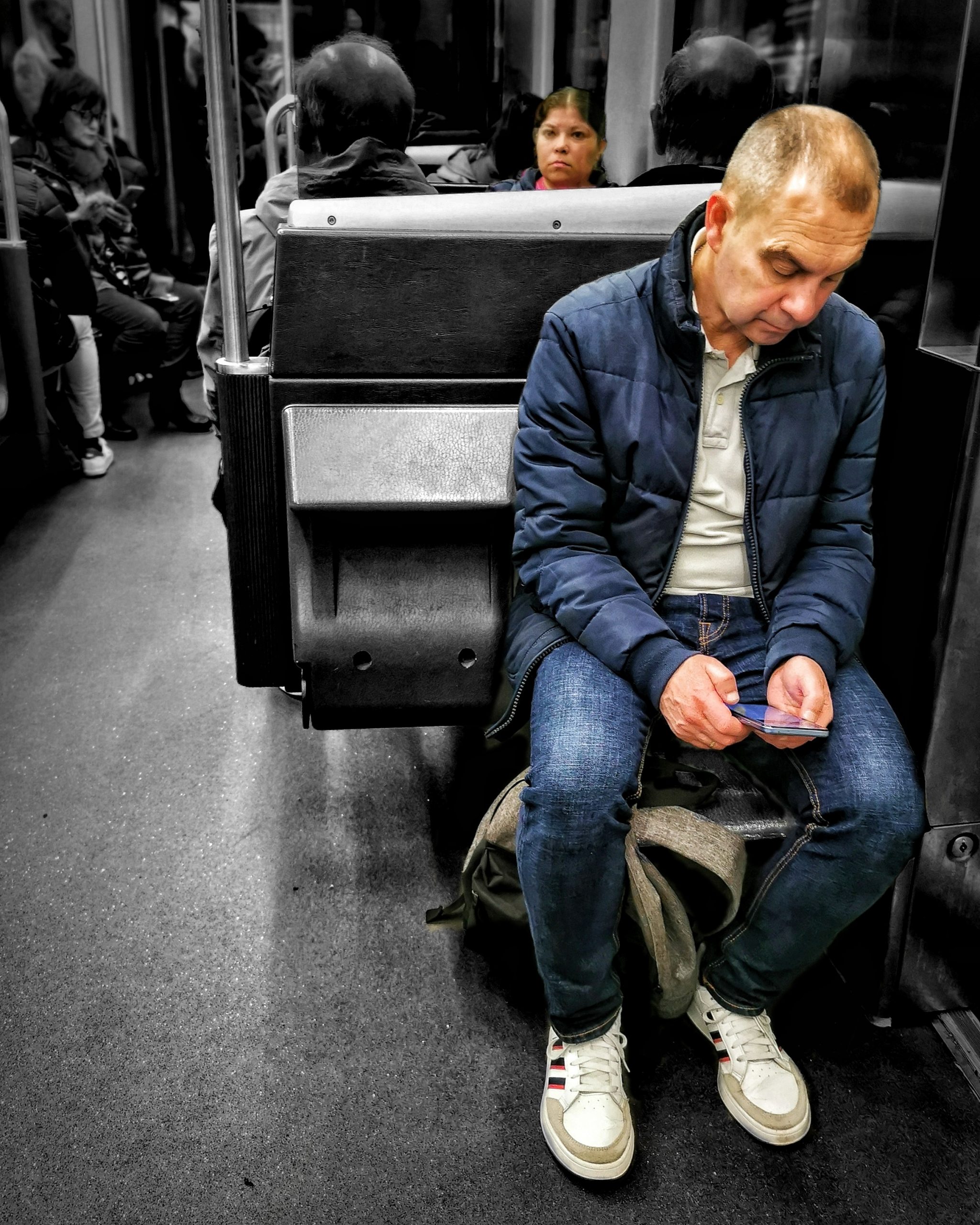 Jende – Gente 94   |  Historias Urbanas en el Metro | Fotografia Creativa movil Ibarakaldo