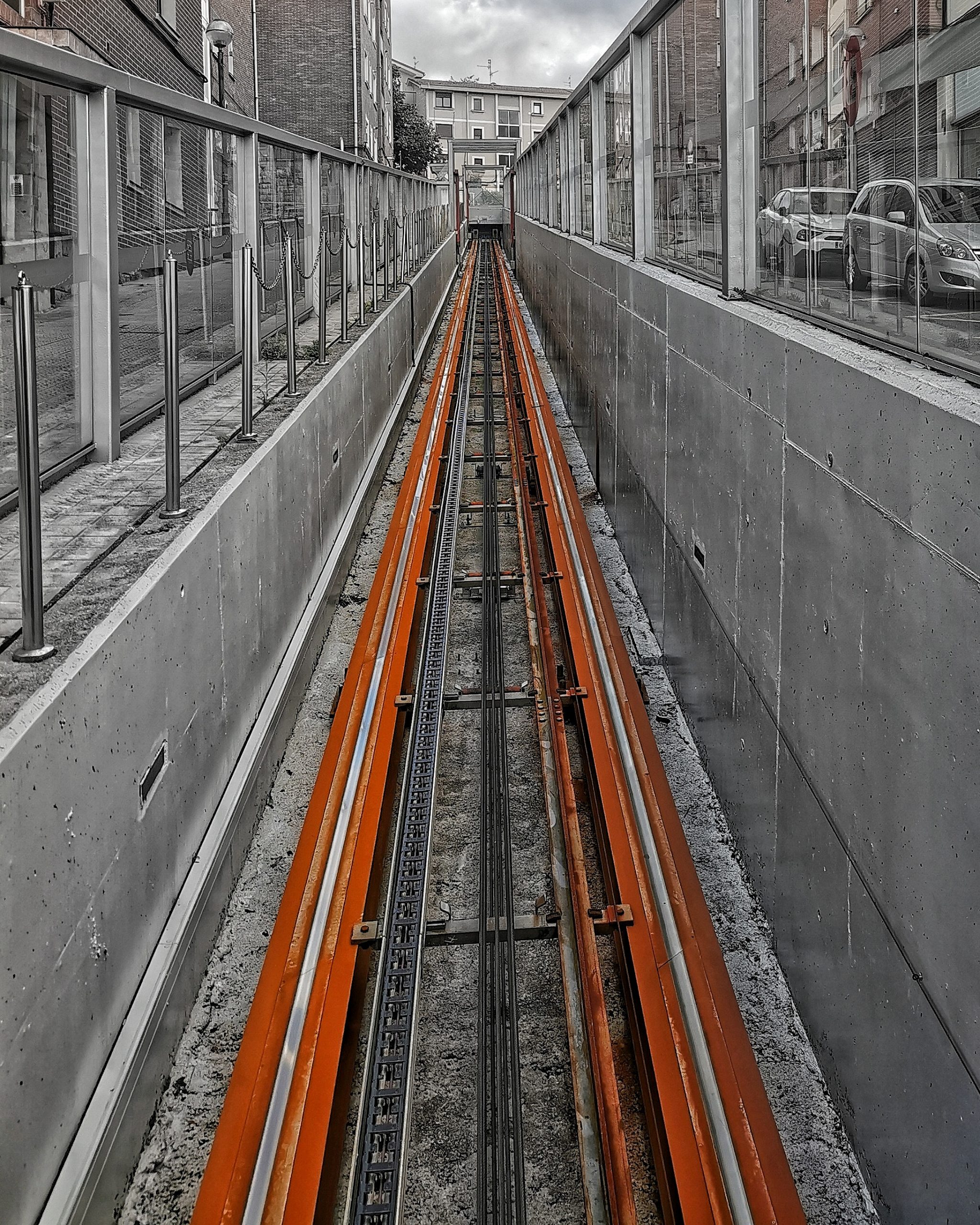 Ascensor inclinado de Zazpilanda – Bidegain | Momentos Splash (Cut Out). Fotografía Creativa Ibarakaldo