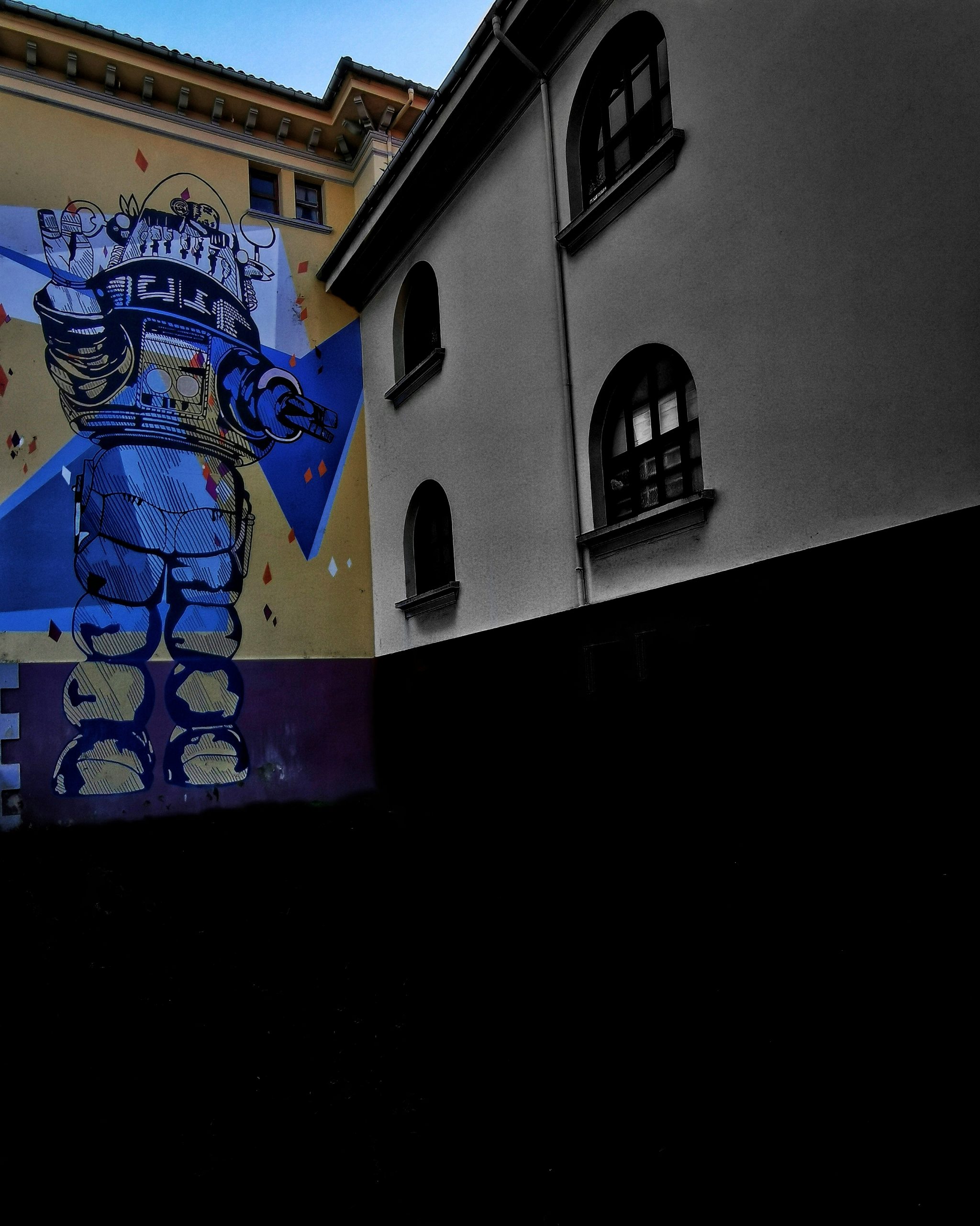 Desaturado Selectivo | Barakaldo Las paredes hablan …. 2  | Momentos Splash (Cut Out). Fotografía Creativa Ibarakaldo