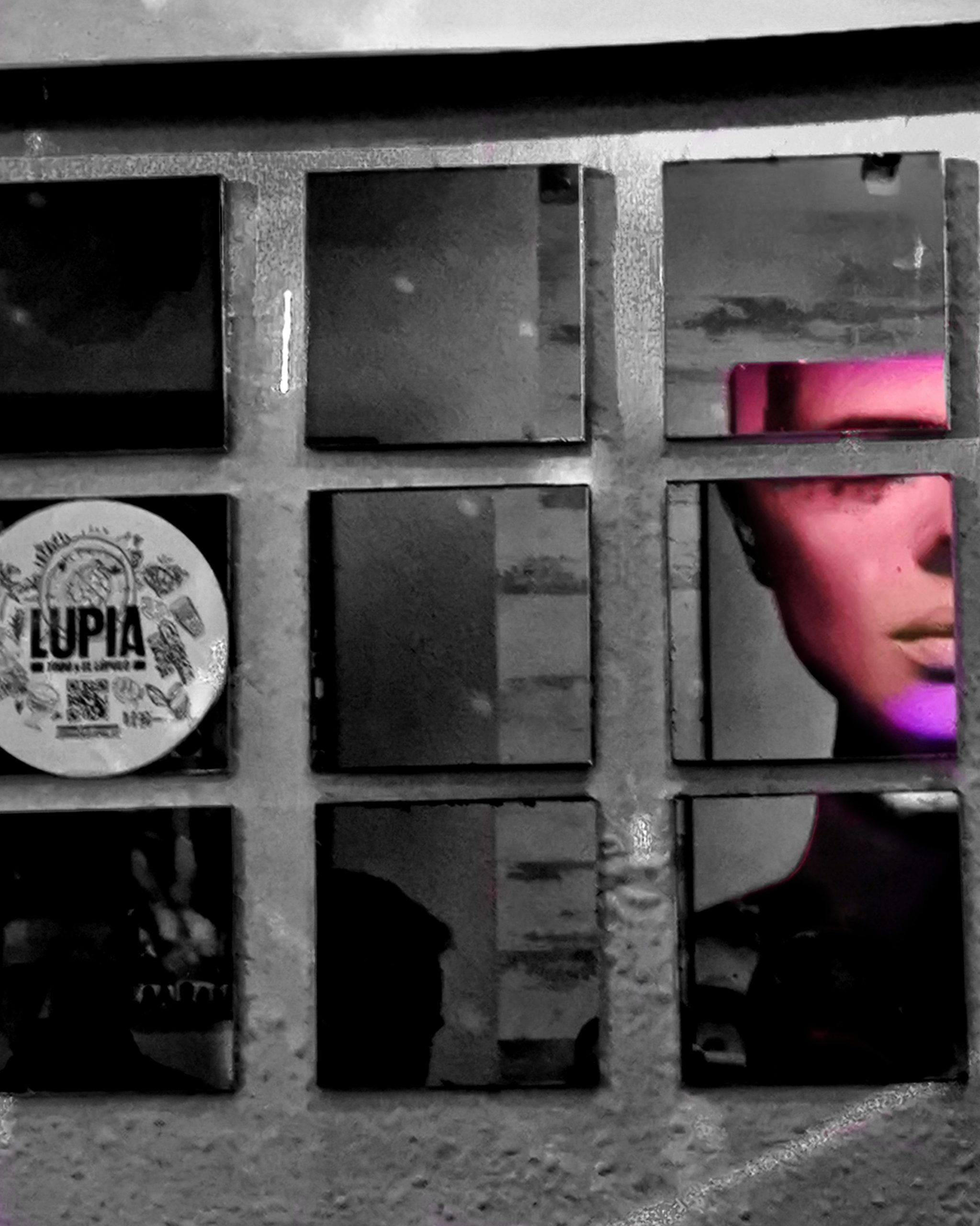 Desaturado Selectivo | The future is coming | Momentos Splash (Cut Out). Fotografía Creativa Ibarakaldo