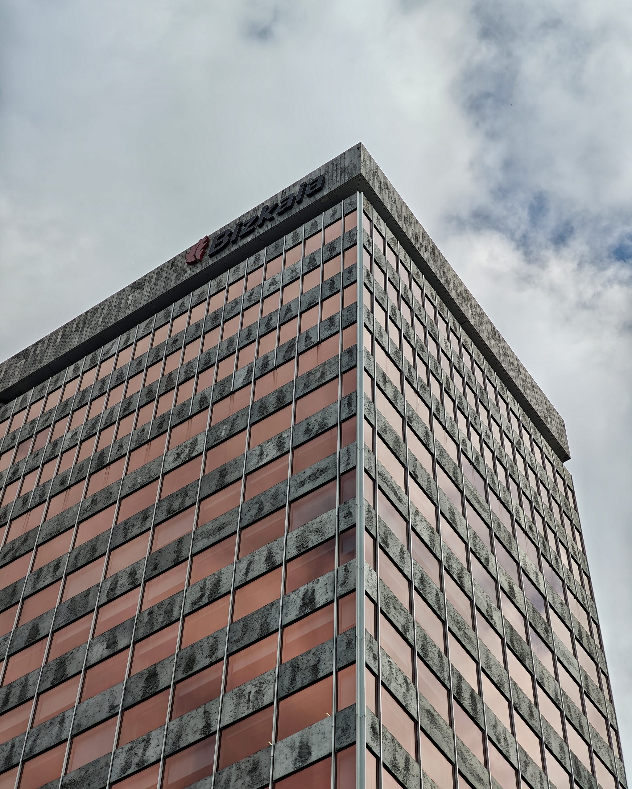 La city. Bilbao – Arte y fotografía en Bilbao | Ibarakaldo