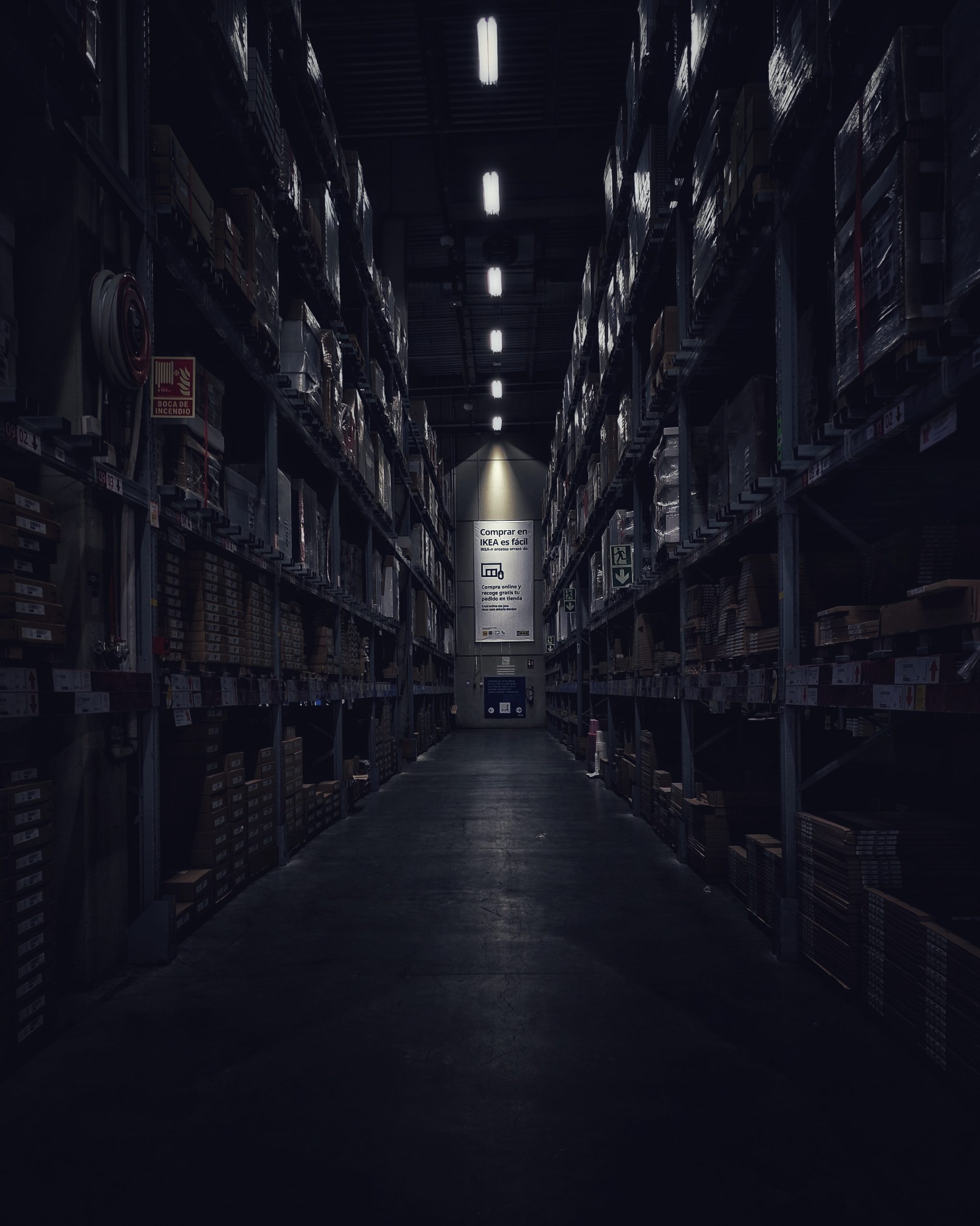 FUNNY. Yo fui un superviviente de IKEA 4 … – Fotografía creativa móvil en Barakaldo | Ibarakaldo