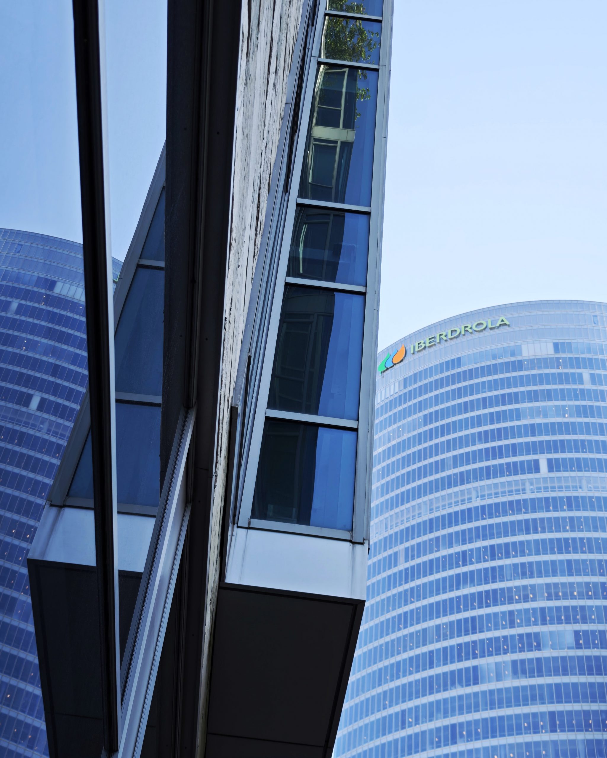 BILBAO Reflejos – Fotografía creativa móvil en Bilbao | Ibarakaldo