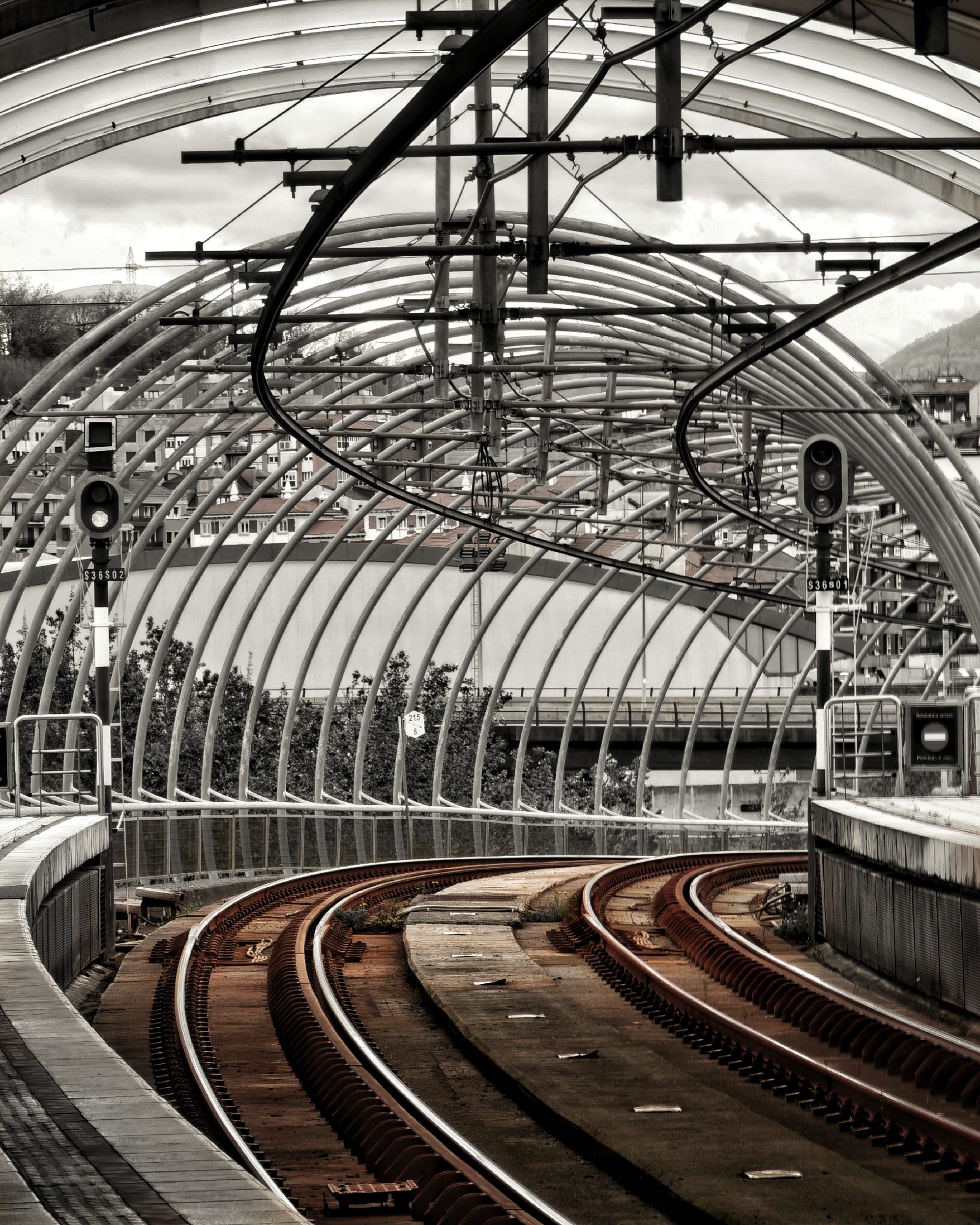 Metro Bilbao. Estación Urbinaga 2 @metrobilbaoeus| Momentos Splash (Cut Out). Fotografía Creativa Ibarakaldo