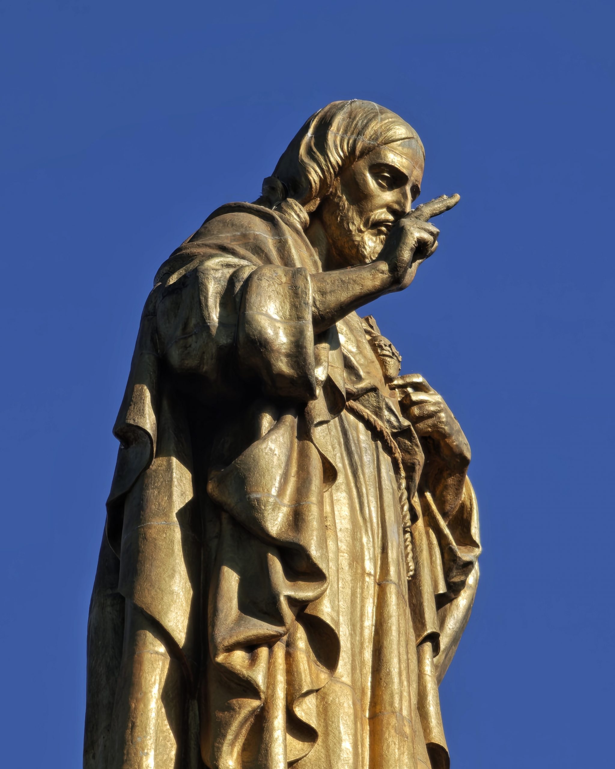 El que vigila… 3  – Arte y fotografía en Bilbao | Ibarakaldo