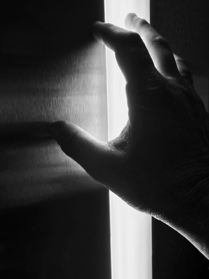 The Hand 19 – Fotografía creativa móvil en Barakaldo | Ibarakaldo