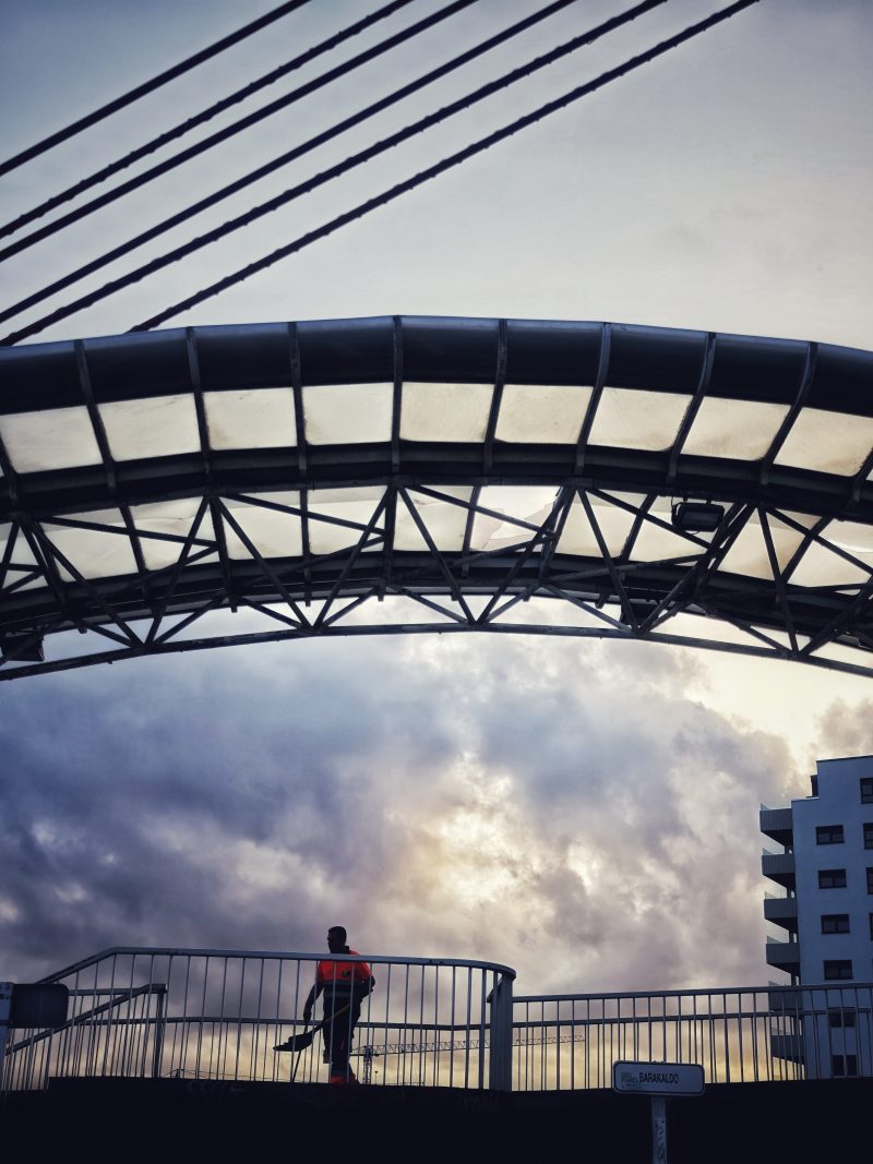 Trabajando… Fotografía creativa móvil en Barakaldo | Ibarakaldo