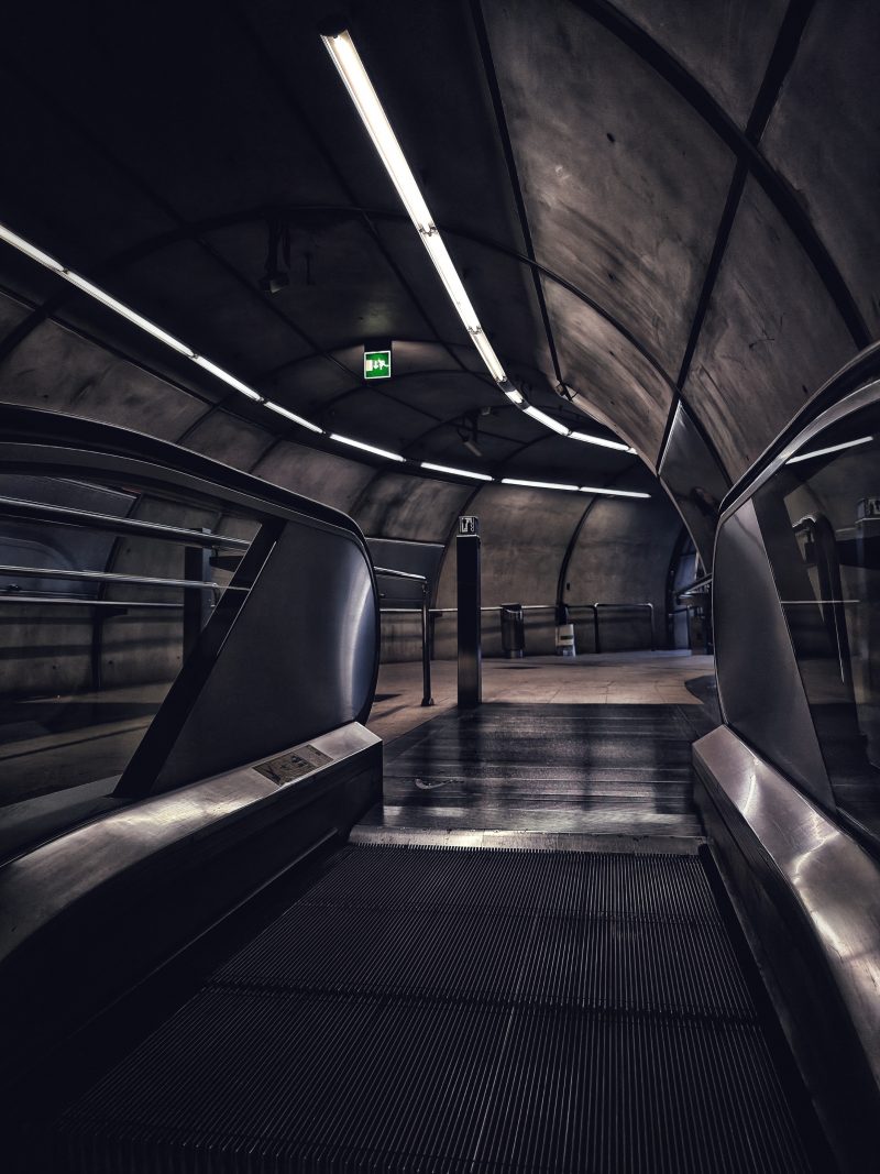 SALIDA. Metro Barakaldo  @metrobilbaoeus – Fotografía creativa móvil en Barakaldo | Ibarakaldo