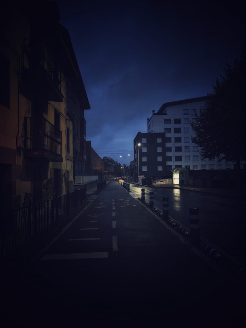 Cae la Noche… – Fotografía creativa móvil en Barakaldo | Ibarakaldo