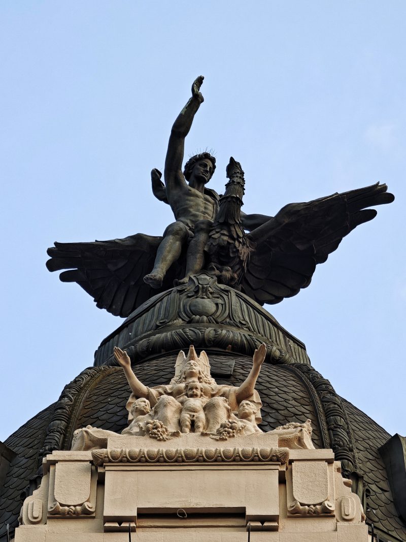 BILBAO. Edificio  La Unión y el Fénix … Arte y fotografía en Bilbao | Ibarakaldo