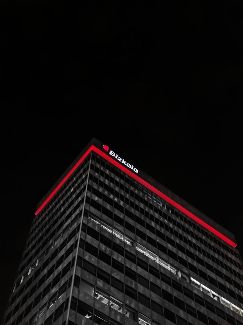 Torre Bizkaia 2 | Momentos Splash (Cut Out). Fotografía Creativa Ibarakaldo