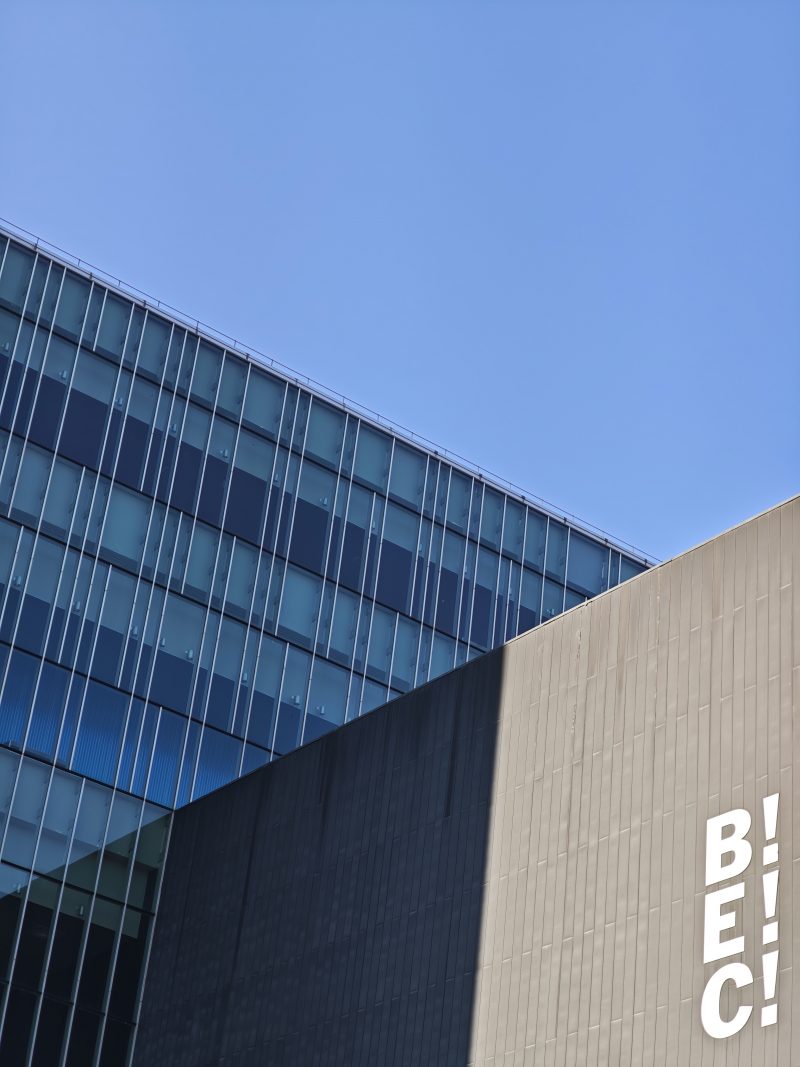 BEC Bilbao Exhibition Centre 5 – Fotografía creativa móvil en Barakaldo | Ibarakaldo