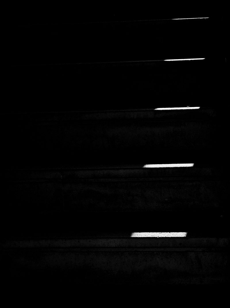 Escalera de Luz 6 – Fotografía creativa móvil en Barakaldo | Ibarakaldo