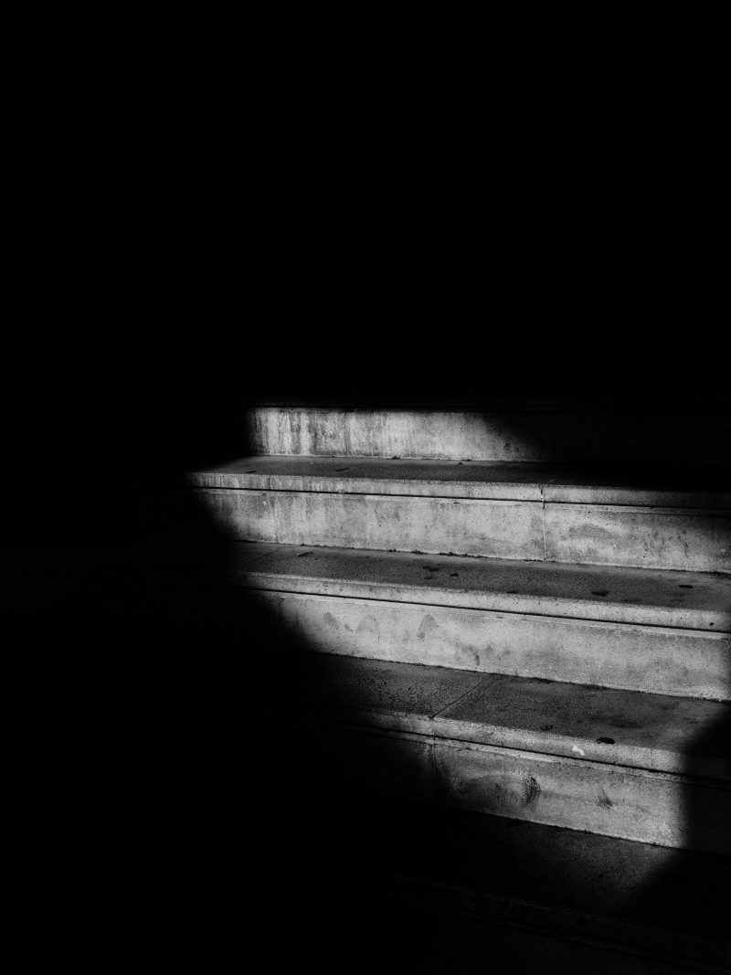 El último peldaño | Fotografía creativa móvil en Barakaldo | Ibarakaldo