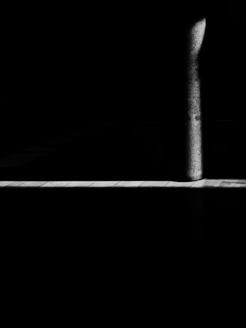 Testigo en la Sombra – Fotografía creativa móvil en Barakaldo | Ibarakaldo